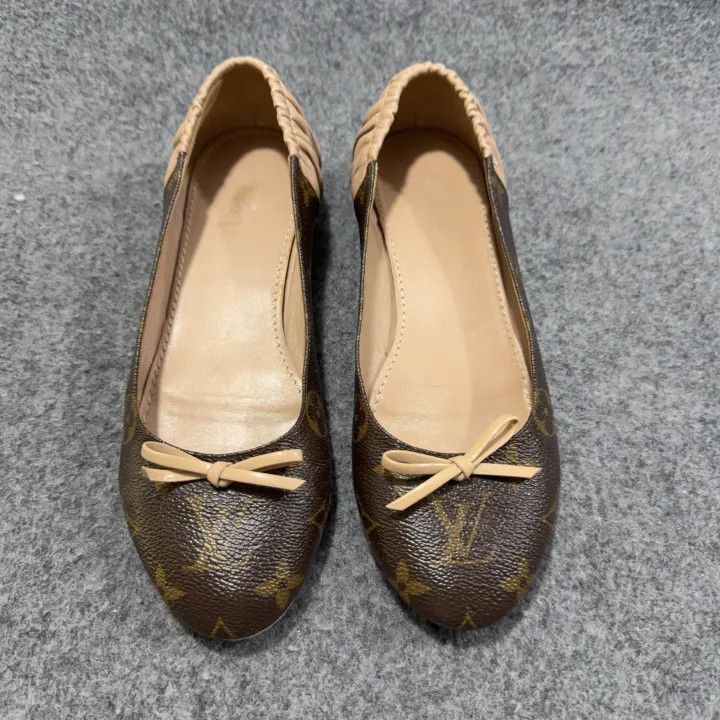 Louis Vuitton Louis Vuitton Leather Logo Slip-On Casual Shoes -2508 Size US 6 / IT 36 - 2 Thumbnail