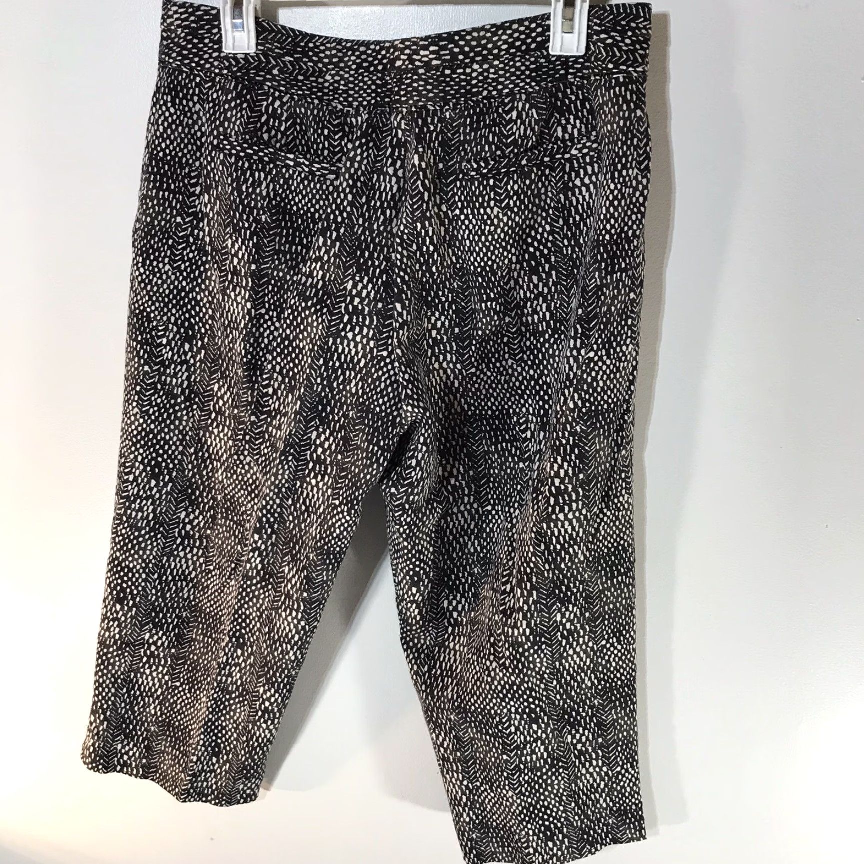 Vintage Rafaella Black/White Low-Rise Capri Pants Womens Size 14 Stretch Easy Care Dressy Size 36" / US 14 / IT 50 - 2 Thumbnail