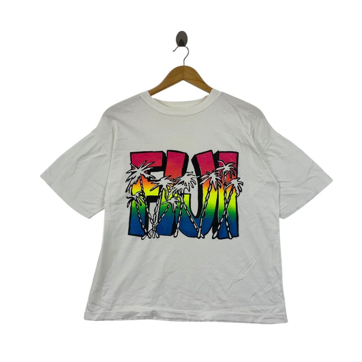 Fiji Vintage FIJI SOUTH PACIFIC Artwork Hawaii Beach Tee Shirt Size M / US 6-8 / IT 42-44 - 1 Thumbnail