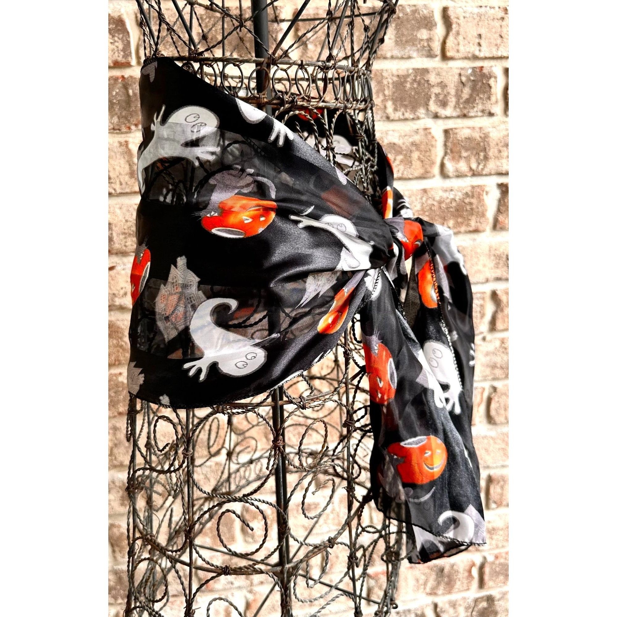 Vintage Halloween Scarf Black Gray Cats Ghosts Jack O Lantern Festiv Size ONE SIZE - 8 Thumbnail