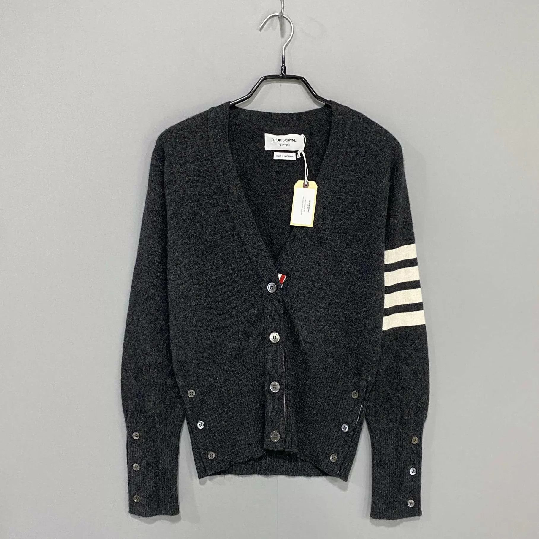 Thom Browne Thom Browne Deep Gray Cashmere Cardigan Size 40 Size S / US 4 / IT 40 - 1 Thumbnail
