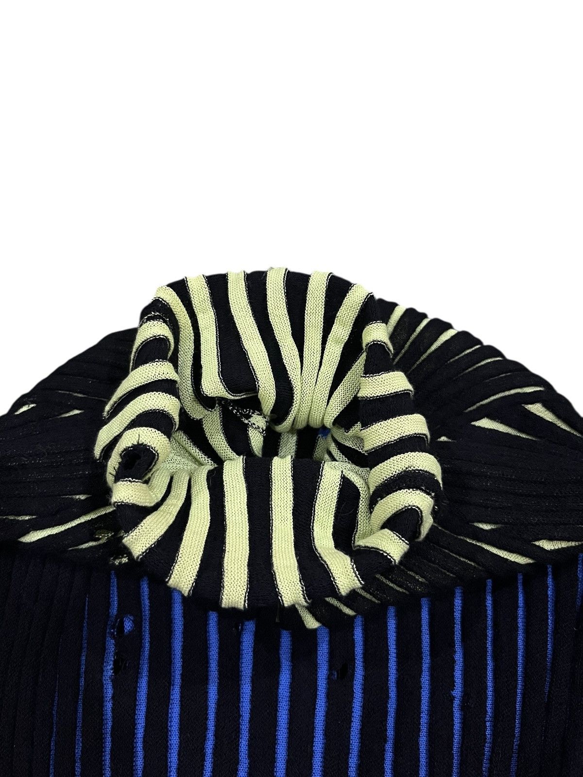 Pleats Please Issey Miyake PLEATS PLEASE CHIRA KNIT/TURTLENECK KNIT Size ONE SIZE - 19 Thumbnail