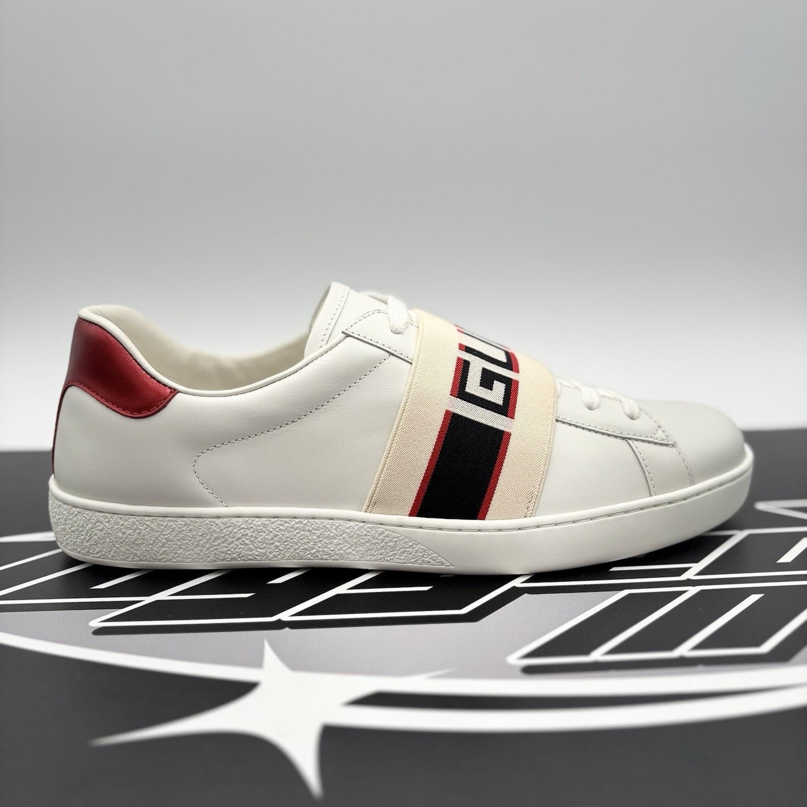 Gucci Gucci Ace Leather With Strap ‘ White ’ | NEW! Size US 9 / EU 42 - 2 Thumbnail