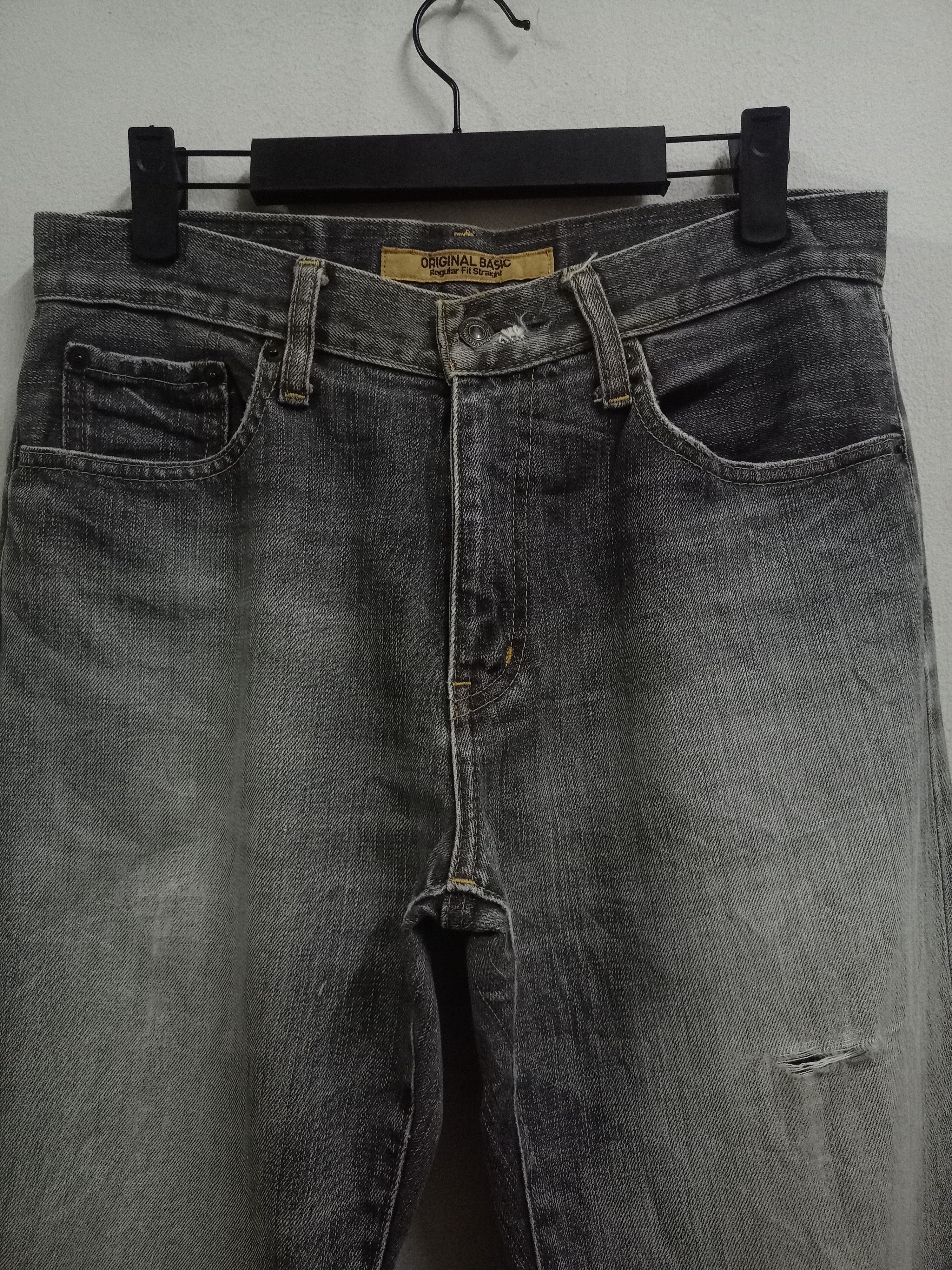 Japanese Brand × Uniqlo Vintage Japanese Uniqlo Faded Black Jeans 30x31 Size US 30 / EU 46 - 4 Thumbnail