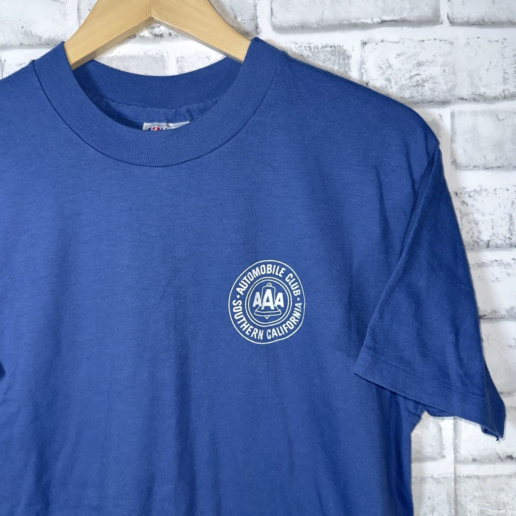Hanes VINTAGE Hanes Automobile Club Blue Graphic Tee Mens Size L USA Stitch Single Stitch T-Shirt Men Blue USA Graphic Size US L / EU 52-54 / 3 - 2 Thumbnail