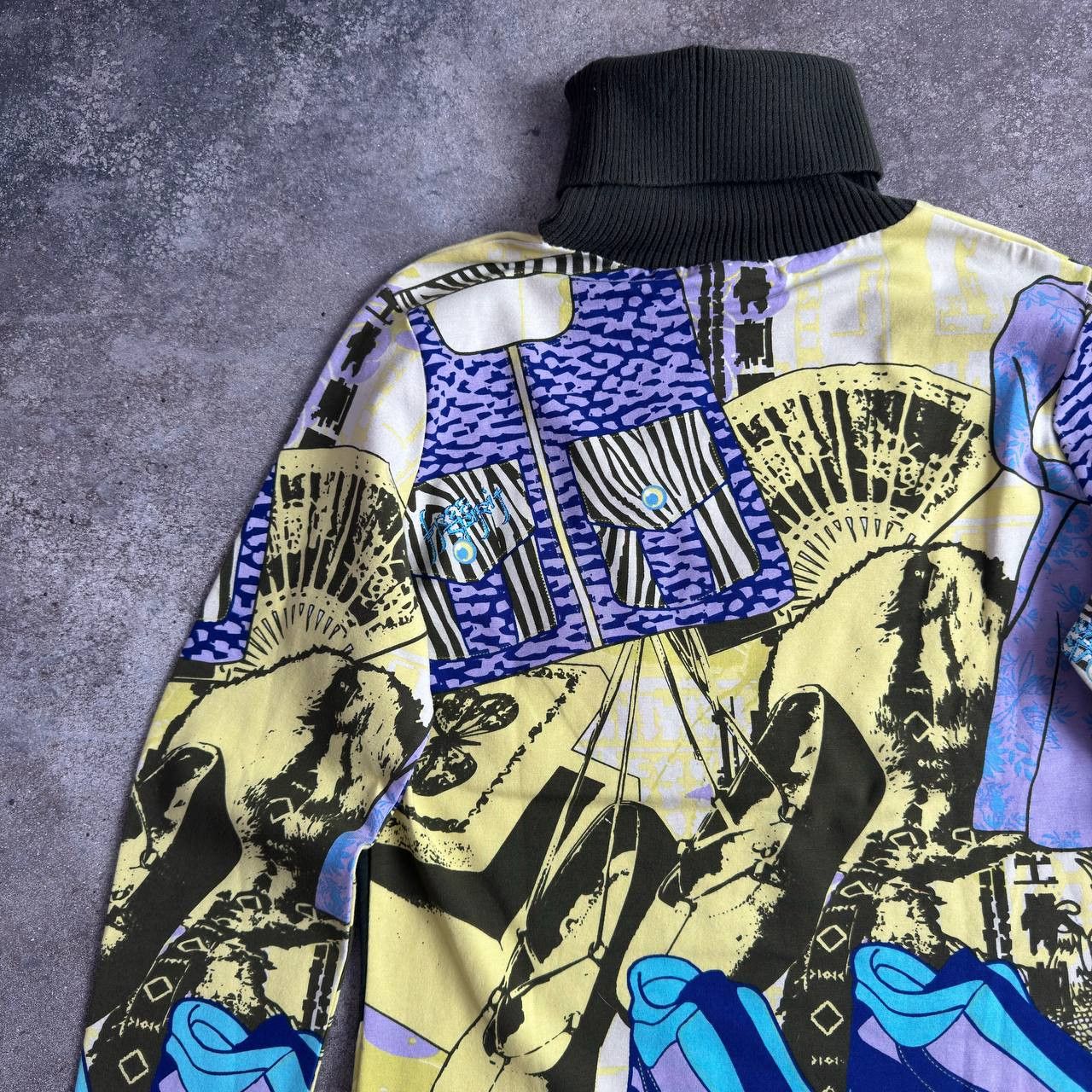 Custo Barcelona Custo Barcelona Y2K Vintage Lady Printed Long Sleeve Top Size M / US 6-8 / IT 42-44 - 9 Thumbnail