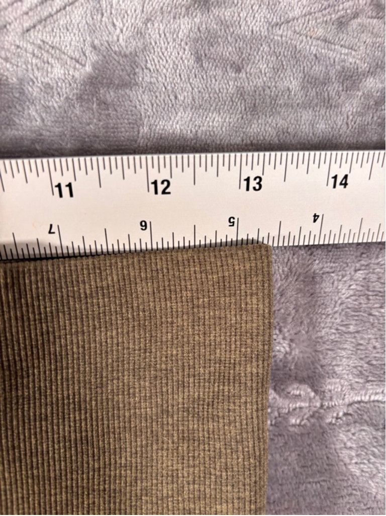 Lululemon Women's Lululemon Ruched Capri Leggings Size S Olive Green Size 28" / US 6 / IT 42 - 3 Thumbnail