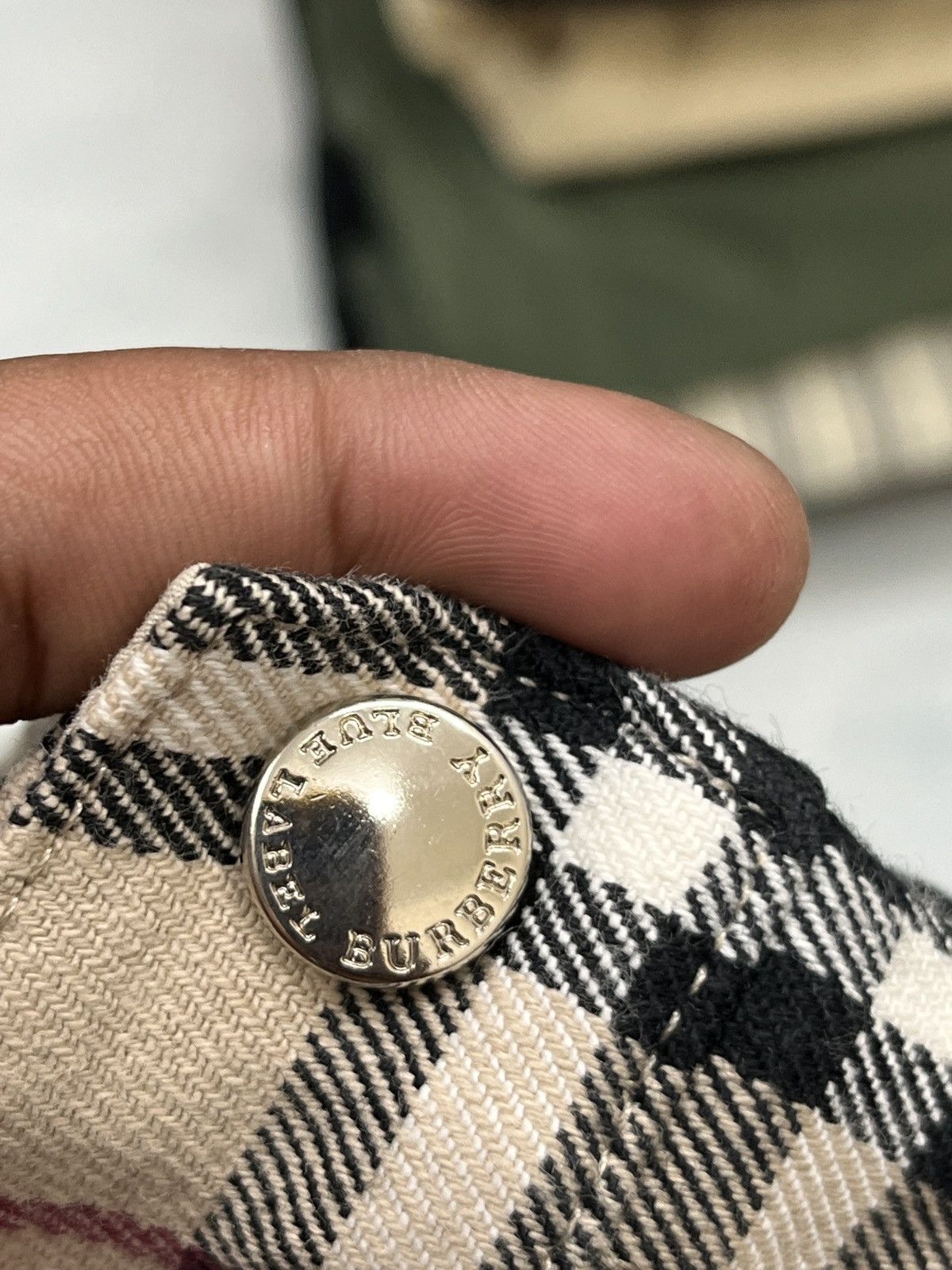 Burberry 🔥🔥🔥STEALS BURBERRY NOVA CHECK MINI SKIRTS 4 POCKET Size 27" / US 4 / IT 40 - 12 Thumbnail