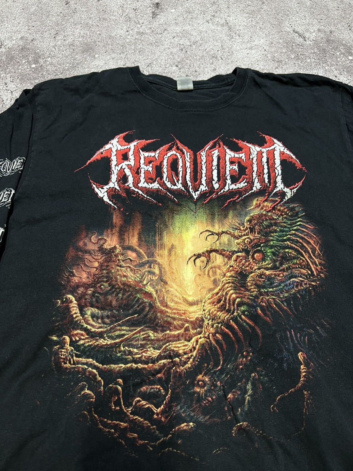 Band Tees Kenshi Requiem World Tour Death Trash Metal Longsleeve Band Size US L / EU 52-54 / 3 - 9 Thumbnail