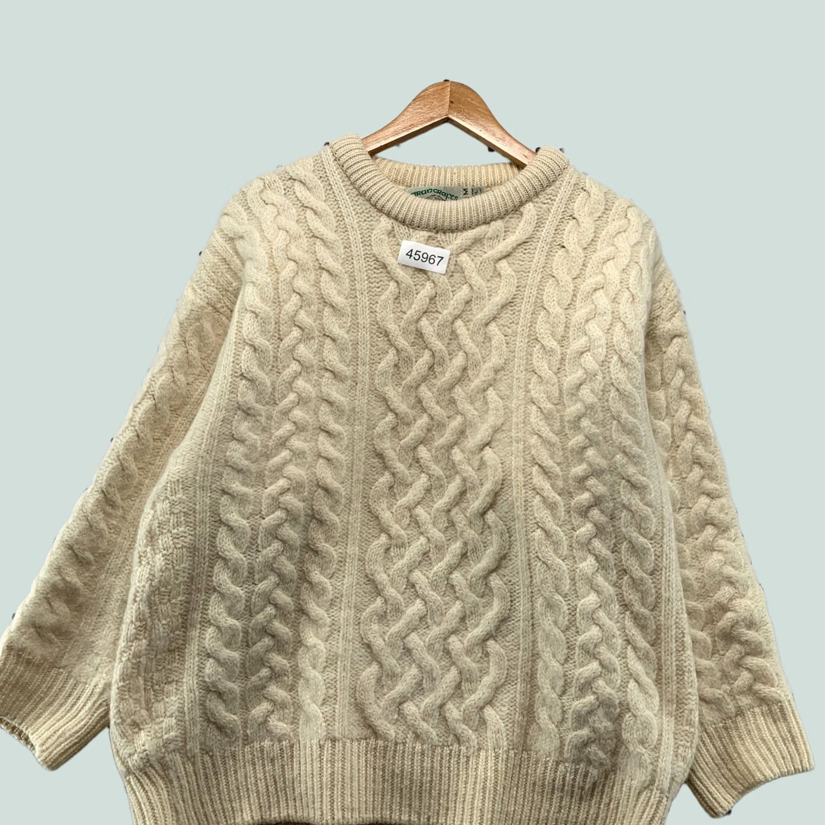 Vintage Aran Crafts Merino Wool Sweater Womens Medium Beige Irish Fisherman Cable Knit Pullover Crew Neck Knit Winter Fall Mens Women Size M / US 6-8 / IT 42-44 - 1 Thumbnail