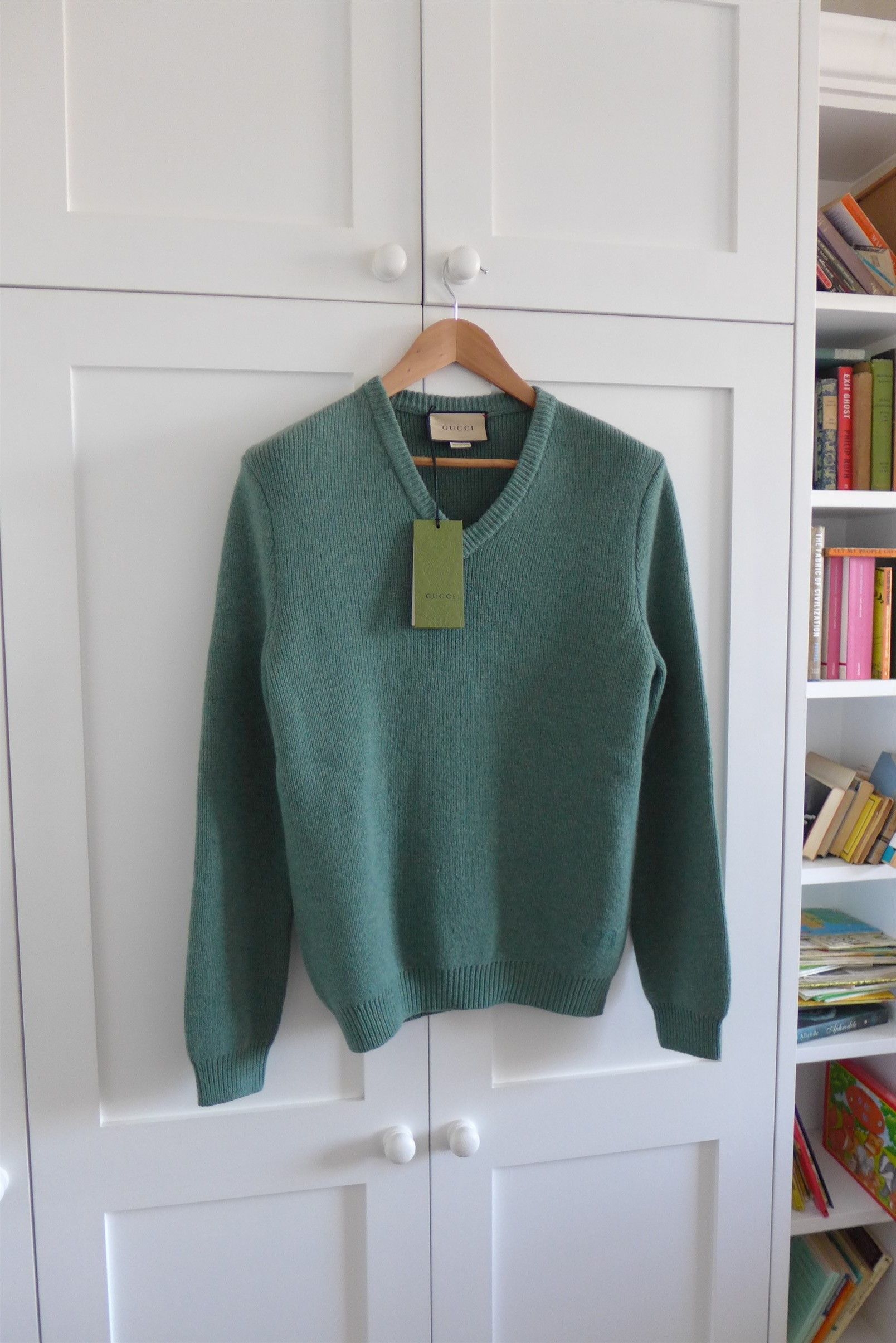 Gucci Gucci GG V-Neck Wool Sweater (Slim Fit) Size US L / EU 52-54 / 3 - 1 Thumbnail
