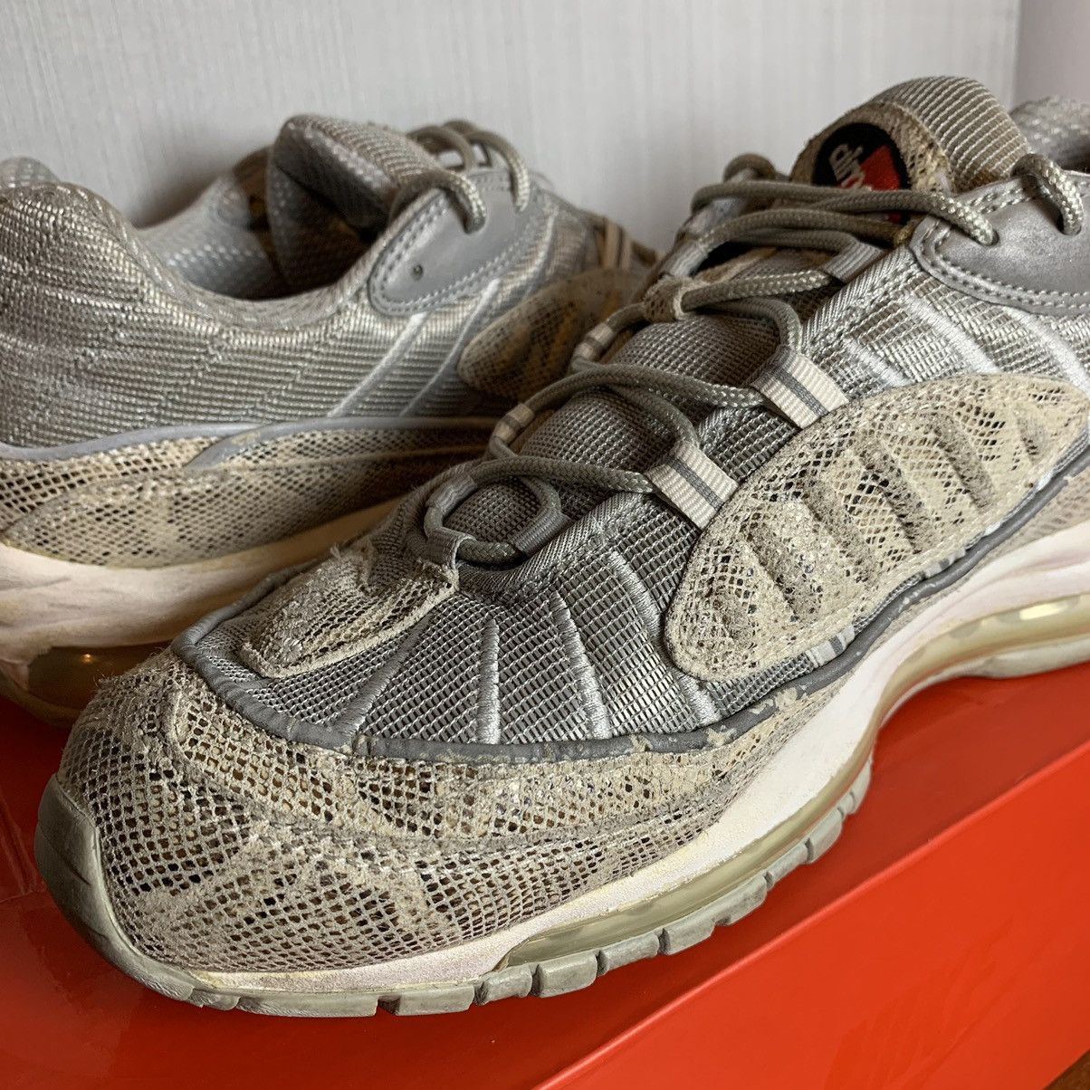 Nike × Supreme Supreme Nike Air Max 98 Snakeskin Size US 11.5 / EU 44-45 - 12 Thumbnail