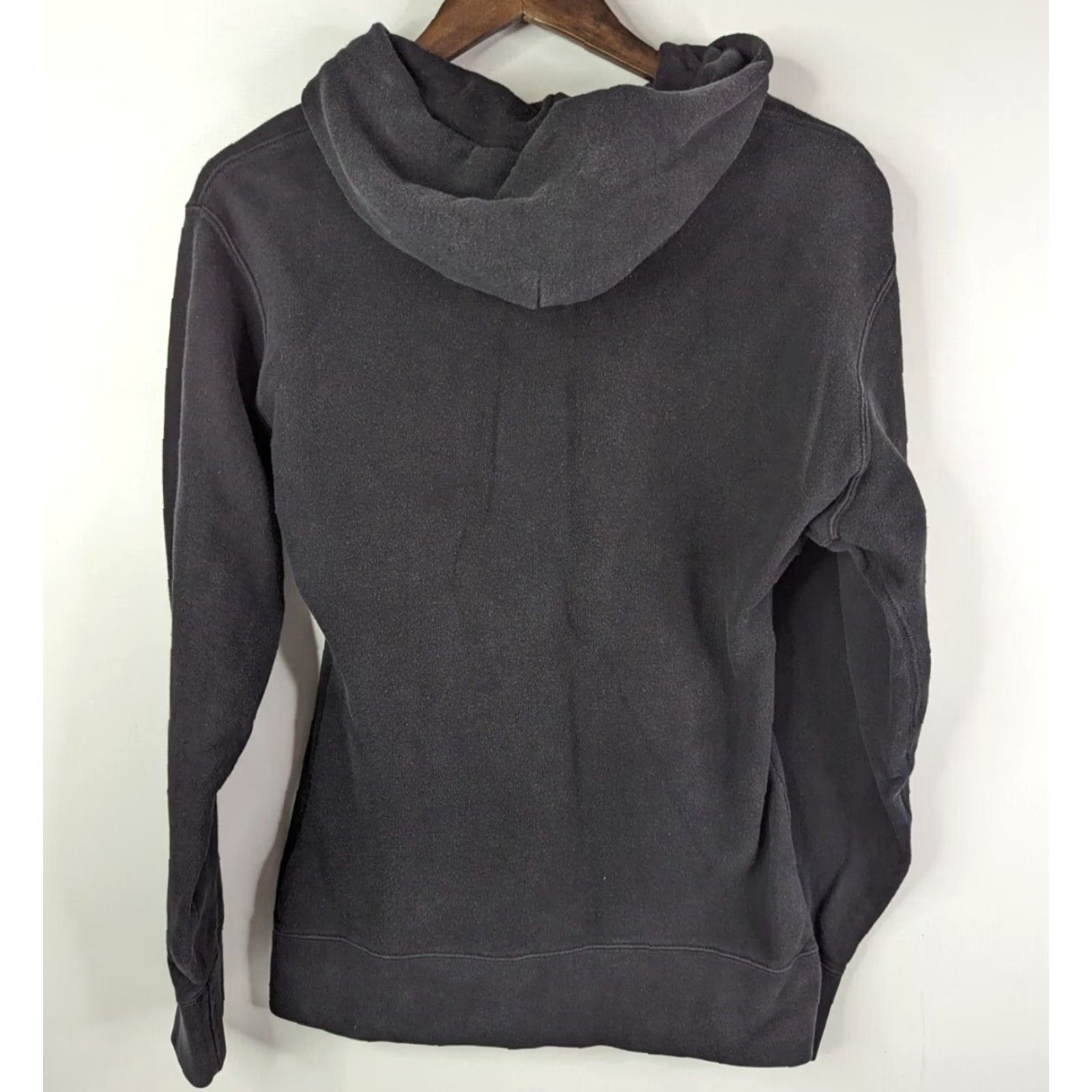 Uniqlo Uniqlo Hoodies Sweatshirt L Black Women's Pullover I Am Other The Same is Lame Size L / US 10 / IT 46 - 6 Thumbnail