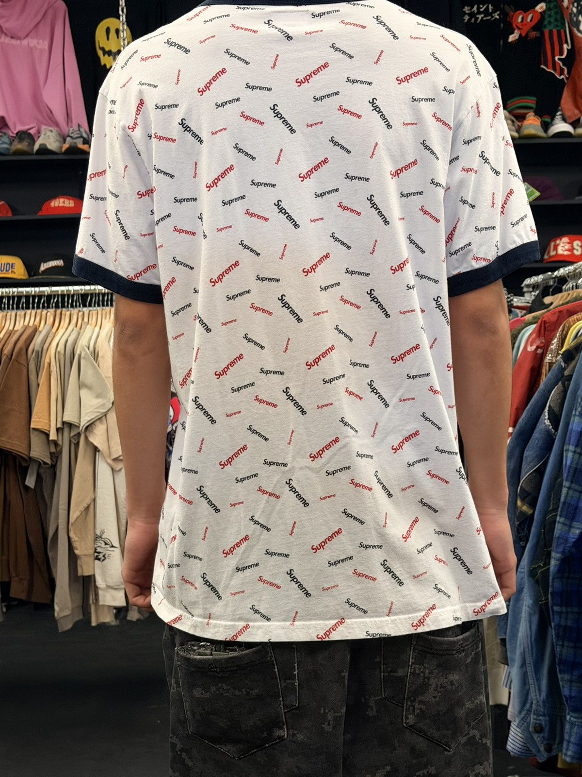 Supreme Supreme Pocket Logo T-Shirt Size US L / EU 52-54 / 3 - 2 Thumbnail