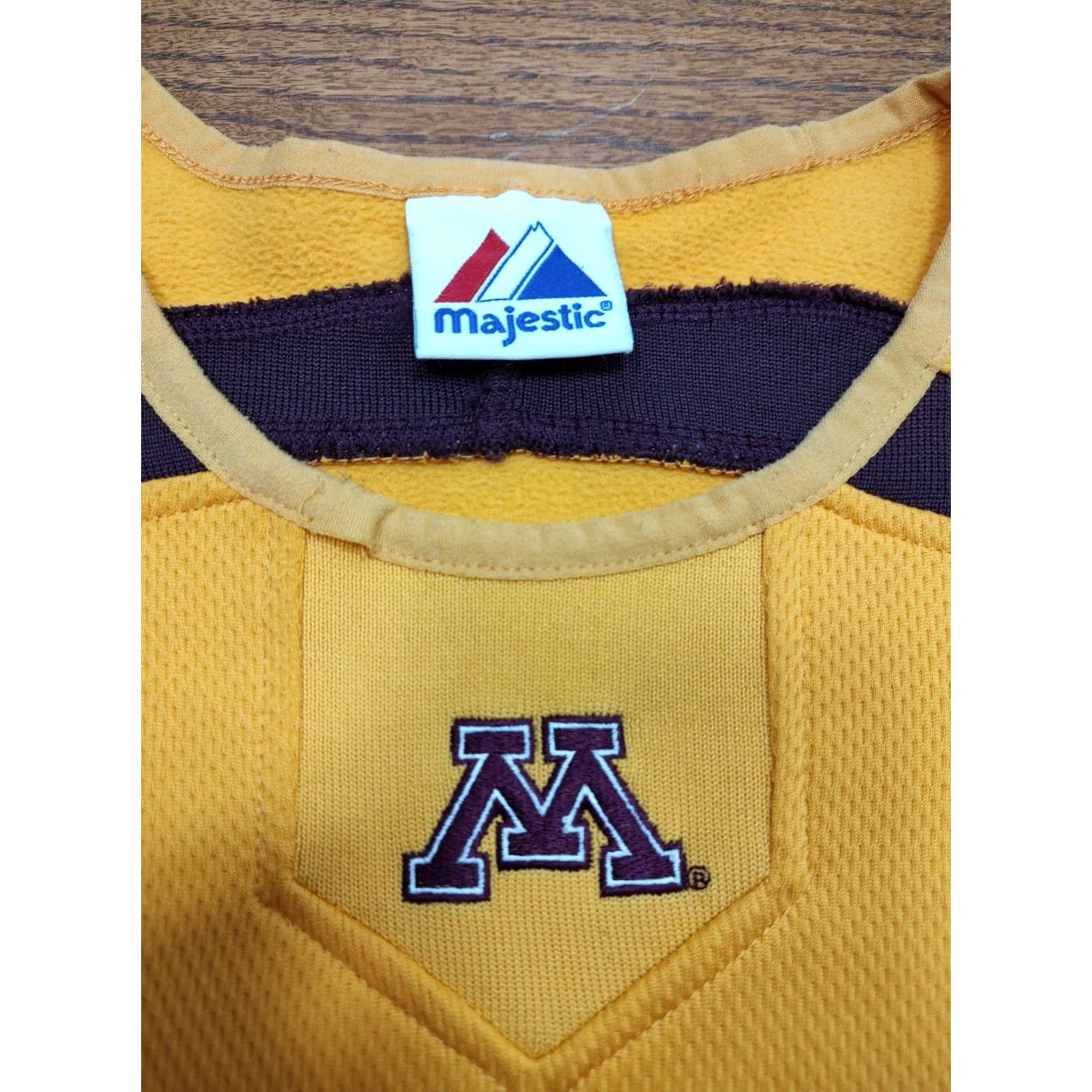 NCAA Majestic NCAA Minnesota Gophers Yellow Red Long Sleeve Thermal Base Shirt XL Men Crew Neck Pullover T-Shirt Activewear Size US XL / EU 56 / 4 - 7 Thumbnail