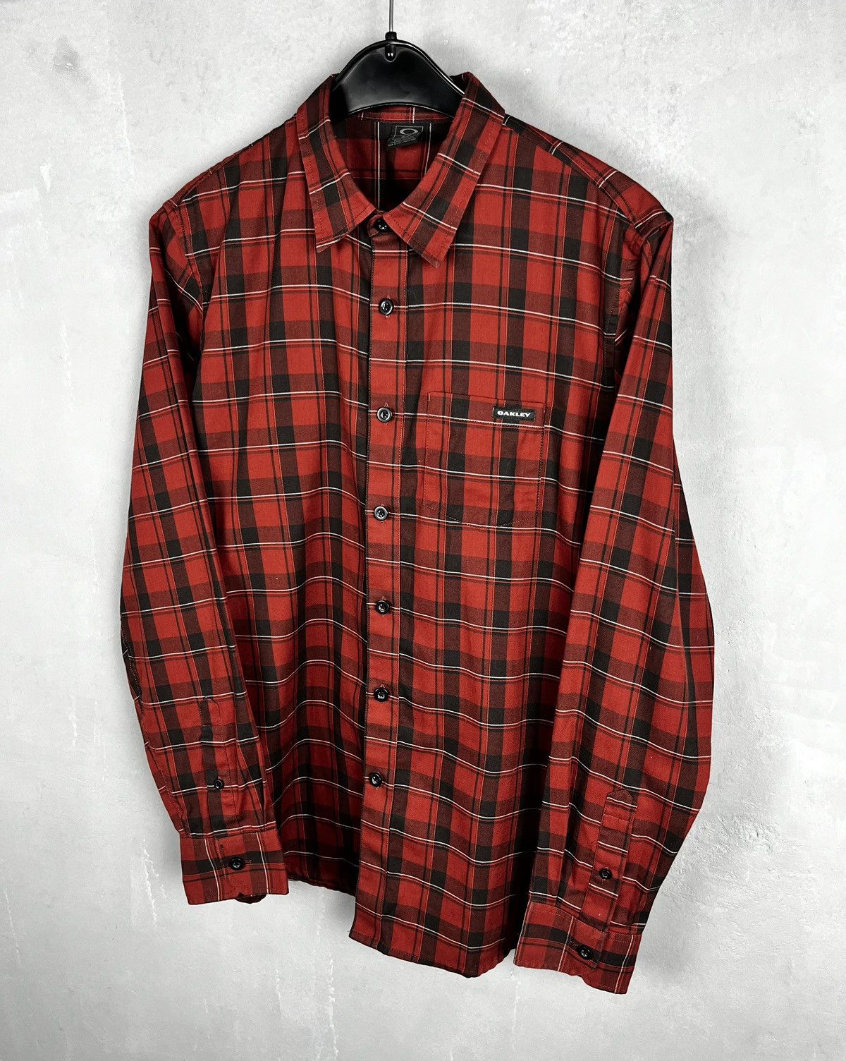 Oakley Oakley streetwear shirt vintage Size US S / EU 44-46 / 1 - 4 Thumbnail