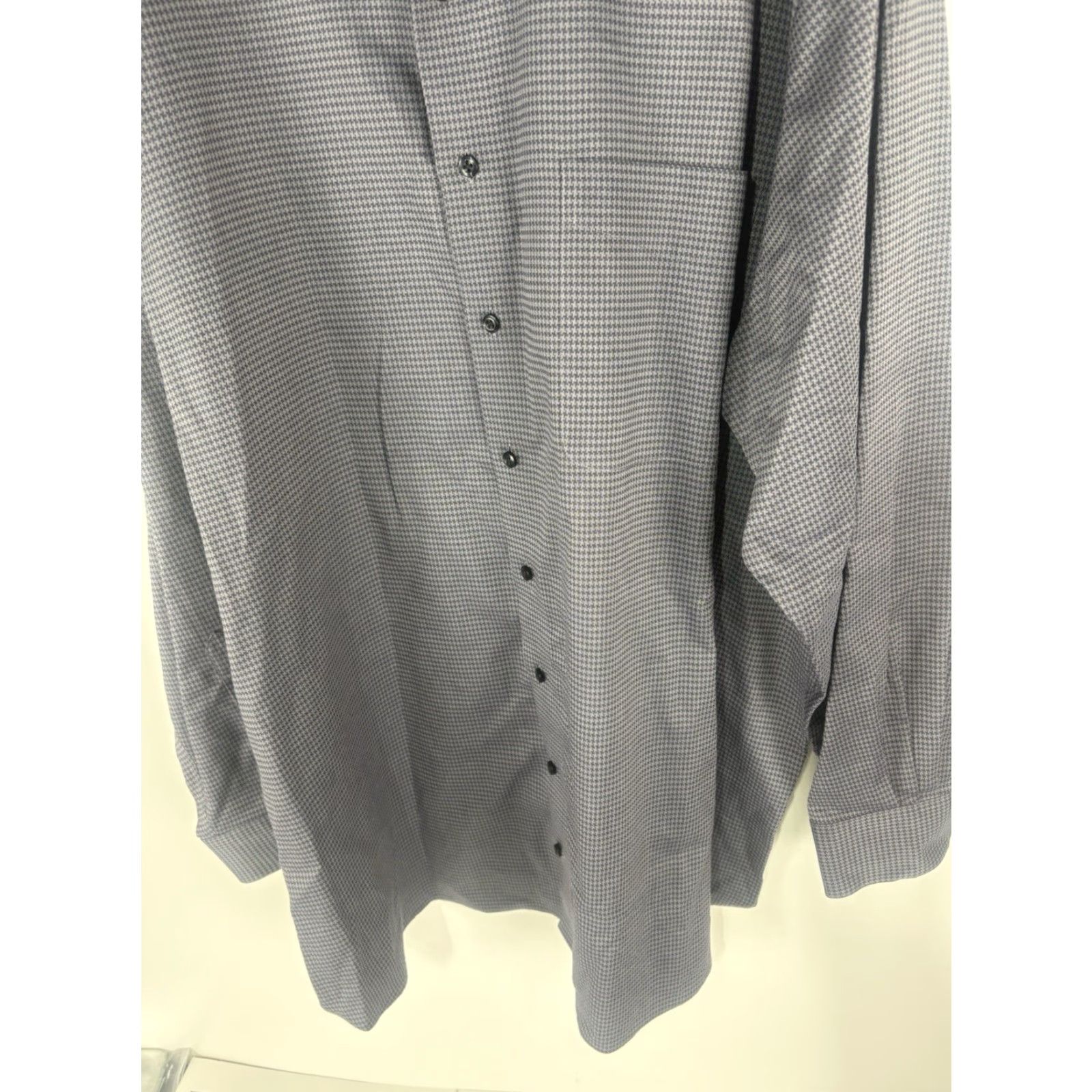 Vintage Rochester Dress Shirt Rochester 100% Egyptian Cotton Button-Down Woven White/Gray Geometric Non-Iron Long Sleeve 36/37T Big & Tall Mens Shirt Size 36R - 3 Thumbnail