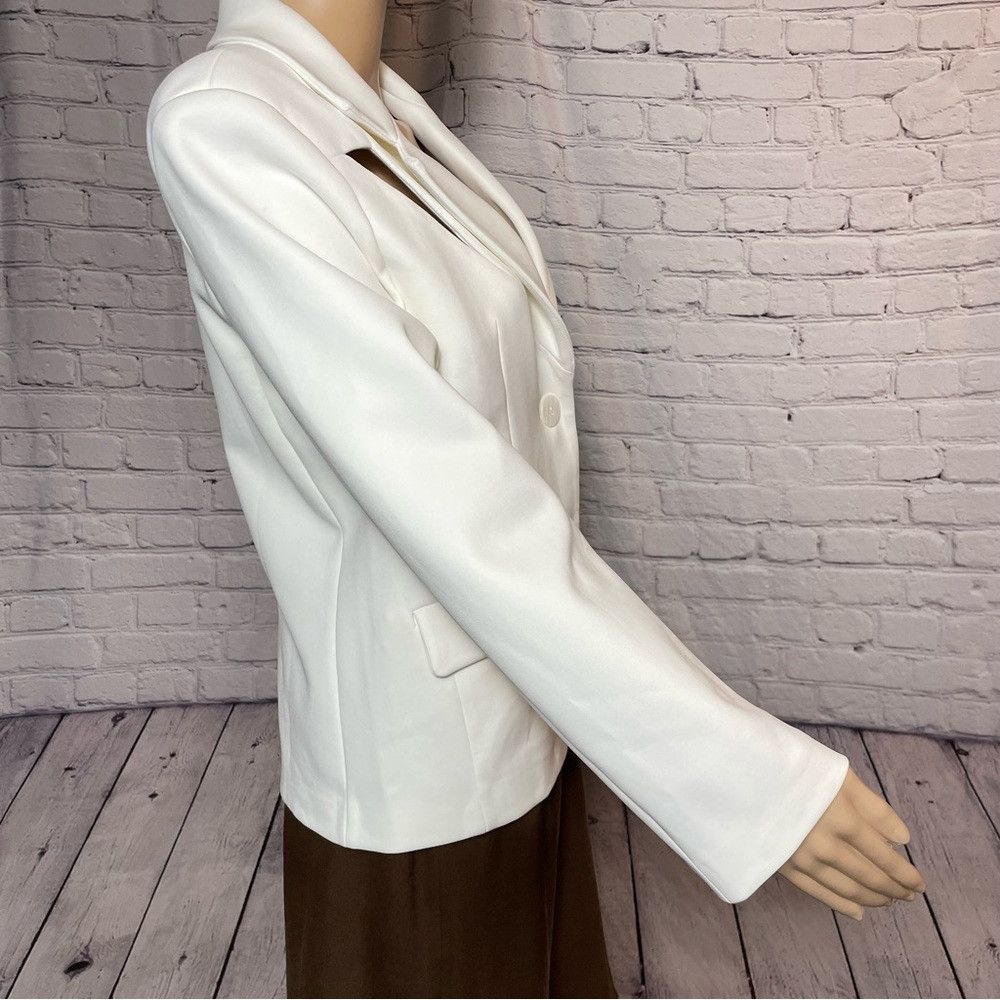 Other NWT New VHNY White Cut Out Blazer Jacket Size XS Size XS / US 0-2 / IT 36-38 - 4 Thumbnail