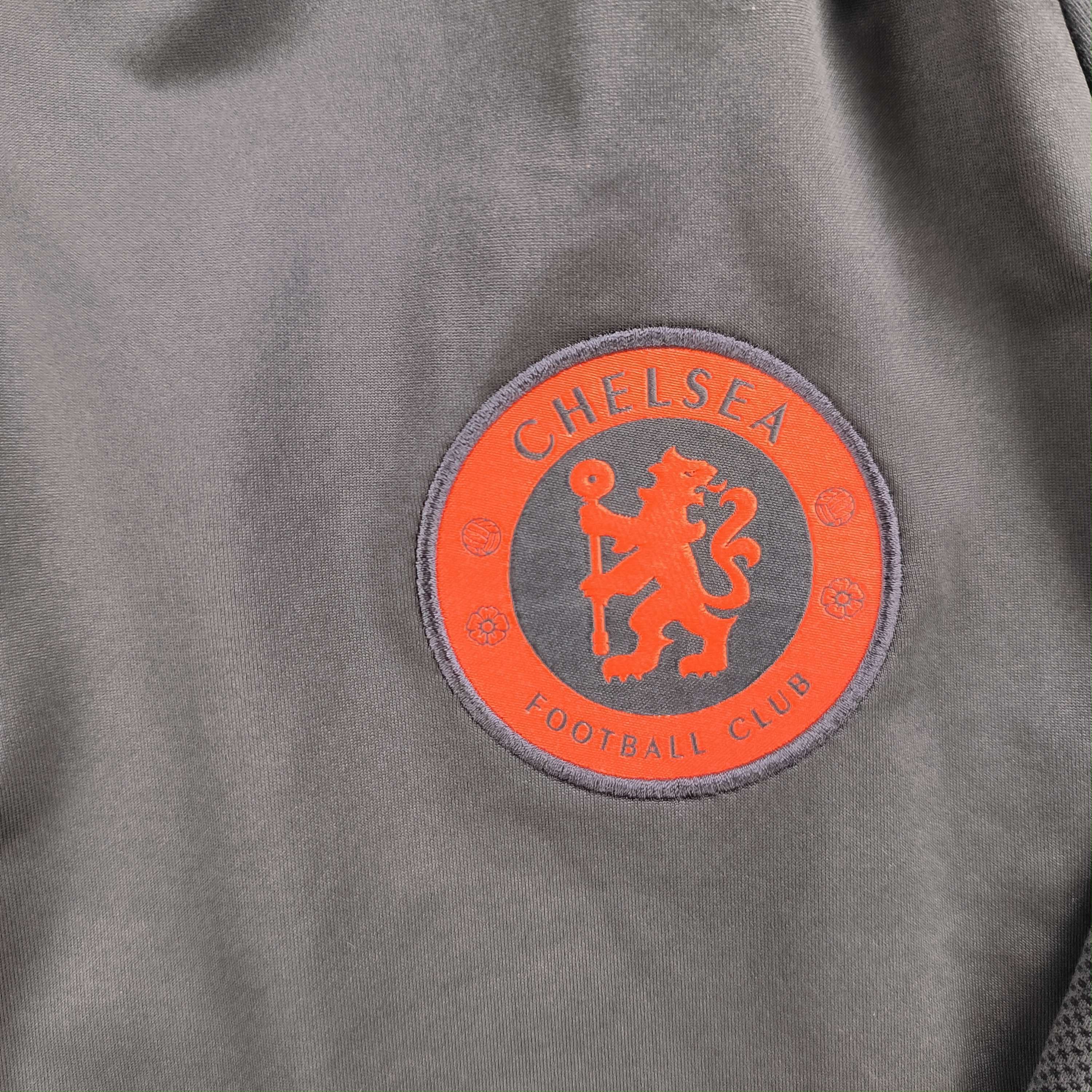 Nike Chelsea 2019-20 Nike football training top size XL Size US XL / EU 56 / 4 - 3 Thumbnail