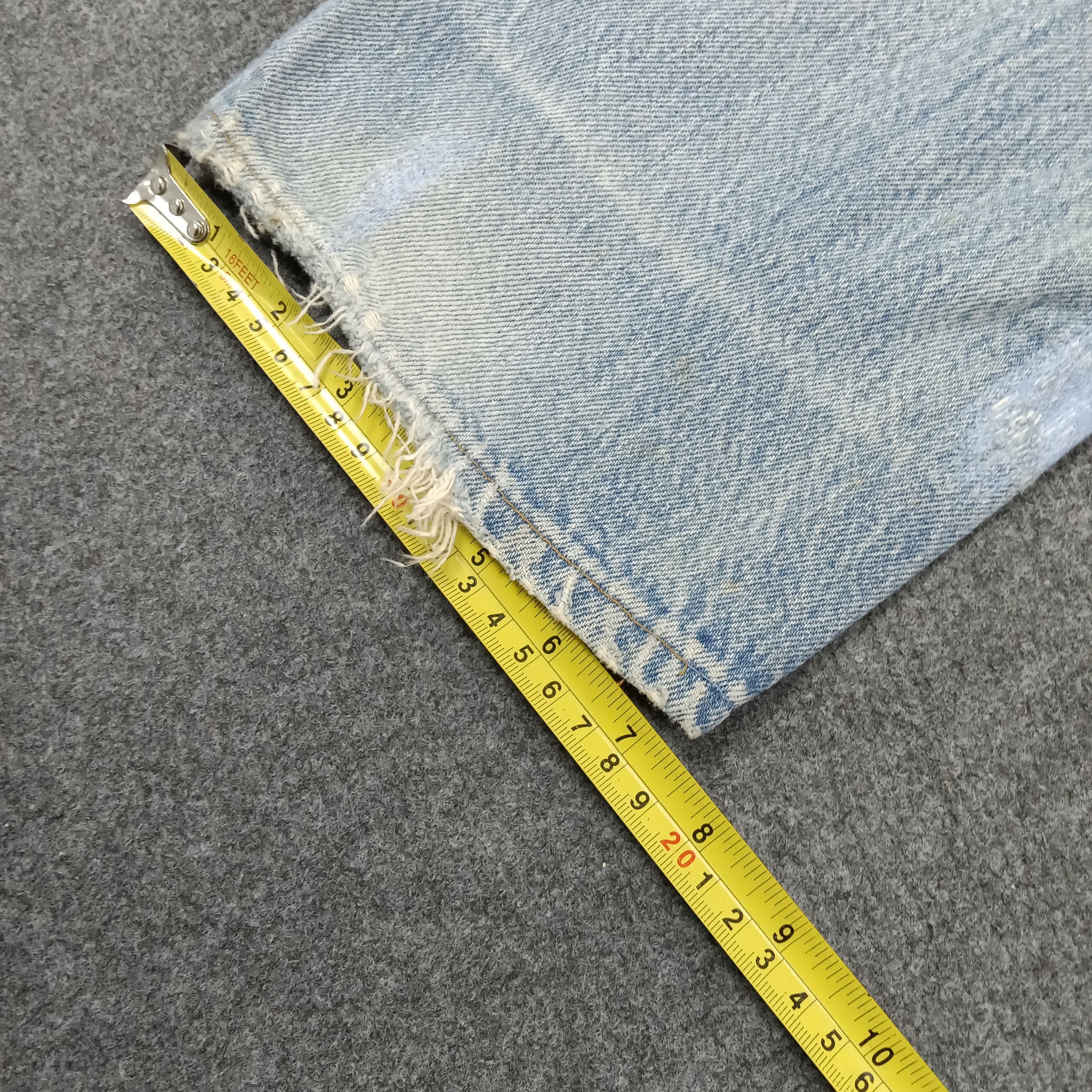Levi's Levi's 501 Distressed Style Denim Jeans C228N23 Size US 30 / EU 46 - 14 Thumbnail