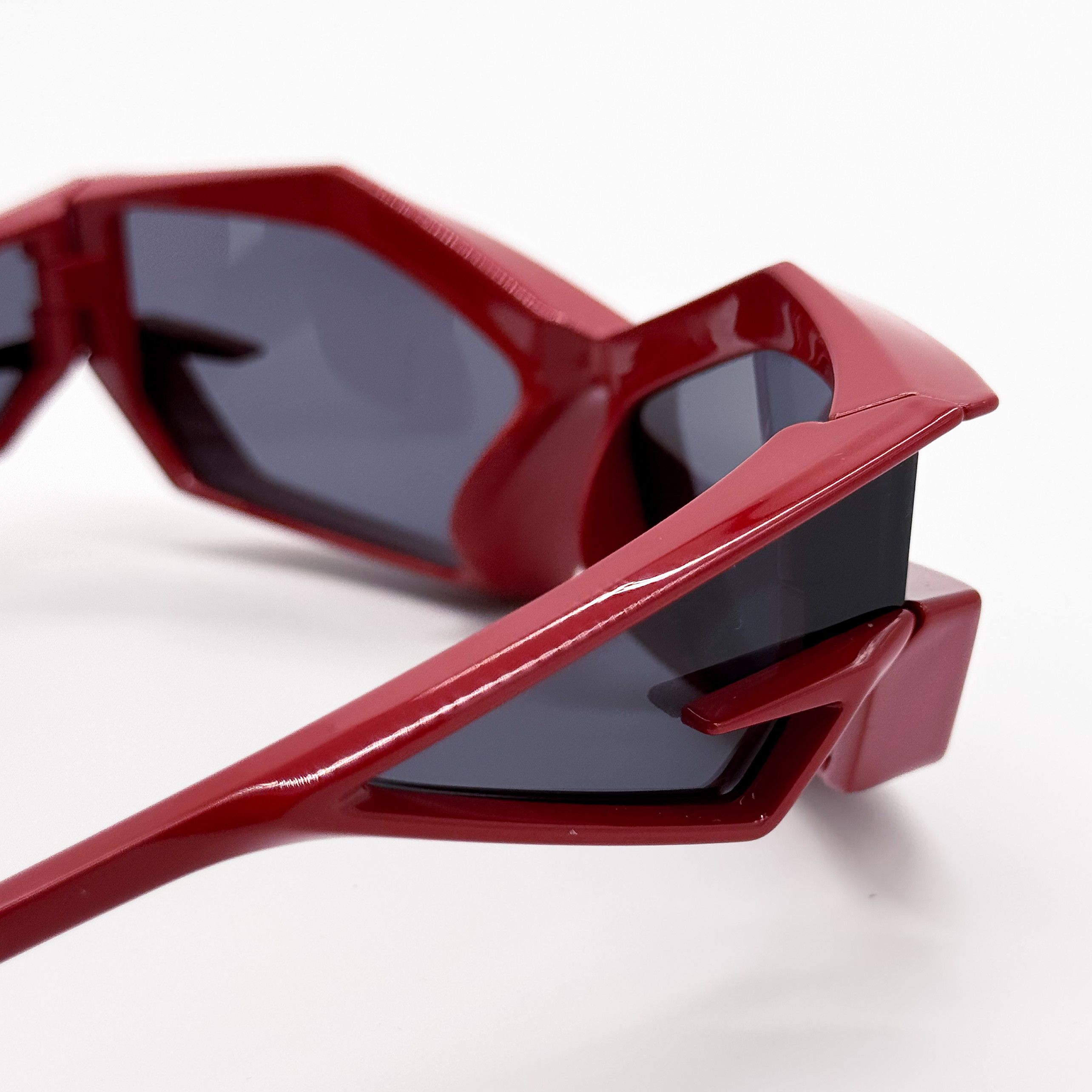 Givenchy NEW GV40049U 66A GIVENCHY UNISEX RED SUNGLASSES Size ONE SIZE - 7 Thumbnail