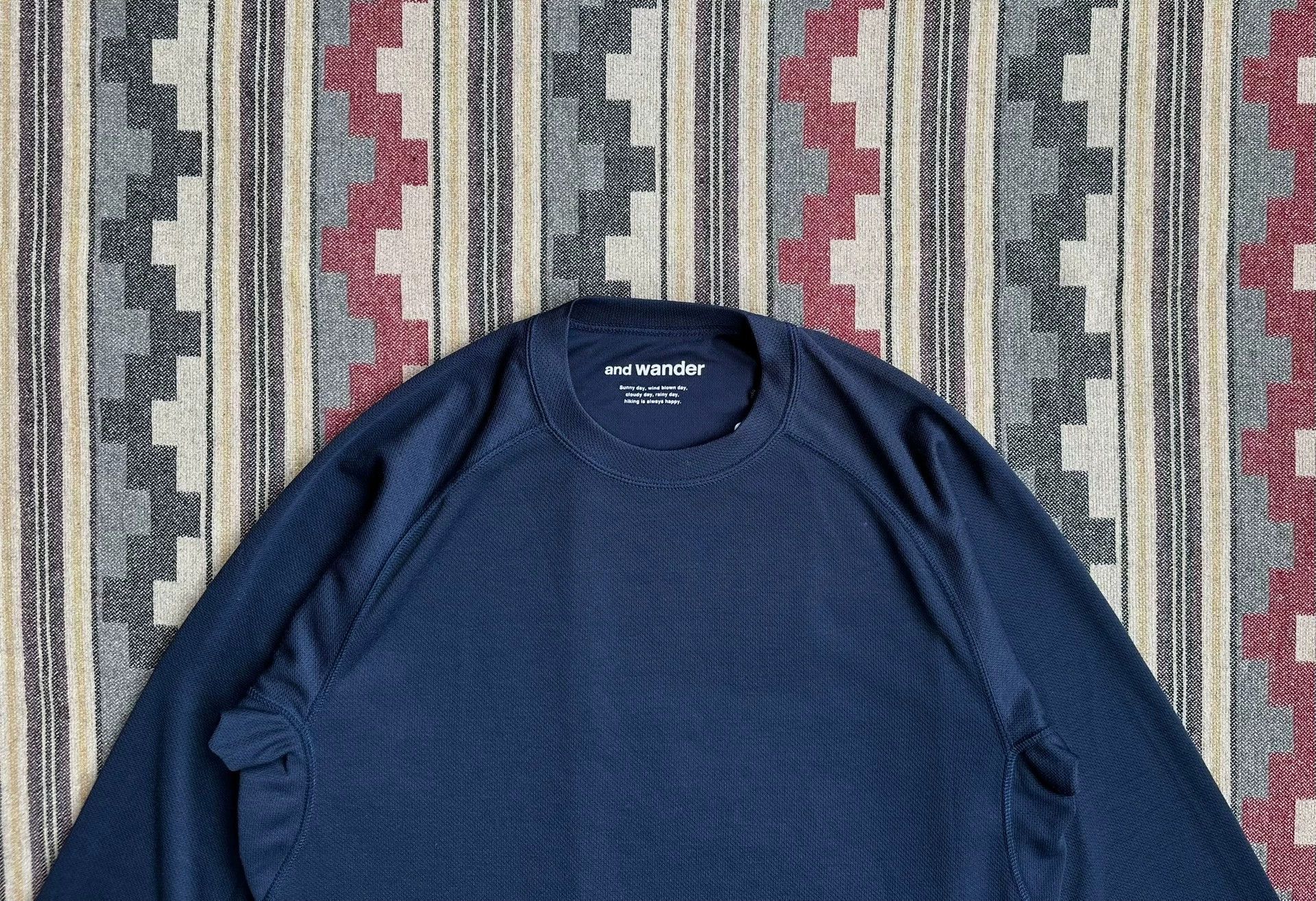 And Wander and wander power dry raglan LS Polartec jersey Size US M / EU 48-50 / 2 - 3 Thumbnail
