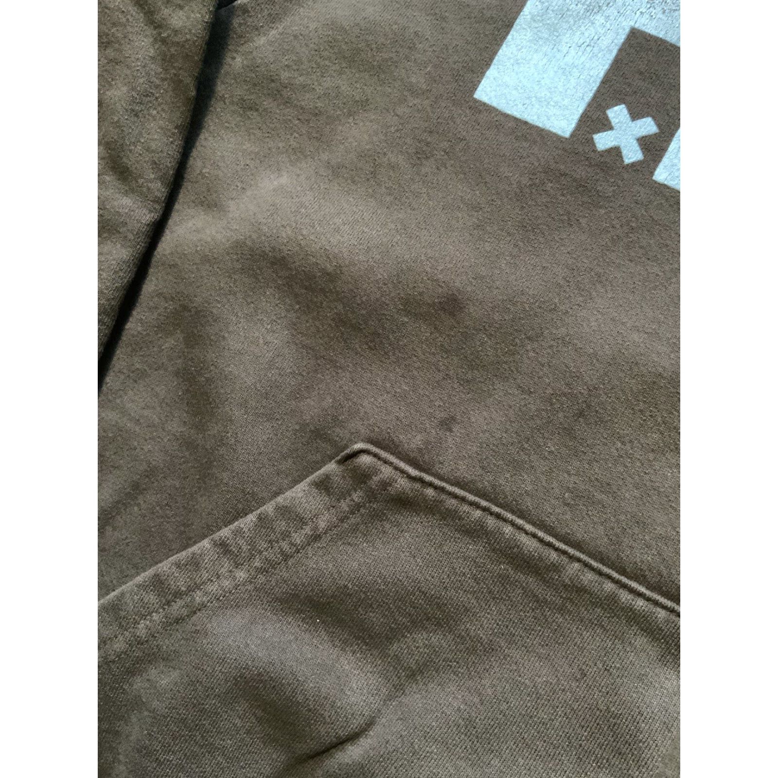 Vintage TDE Top Dawg Entertainment Brown Heavyweight Fleece Pullover Hoodie Sz. S Hoodie Mens Pullover Heavyweight Fleece Brown TDE Shirt? Size US S / EU 44-46 / 1 - 5 Thumbnail