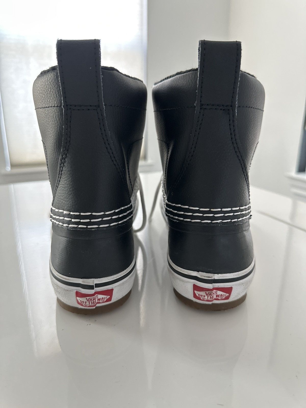 Vans VANS MTE STANDARD MID WATERPROOF BOOT Size US 11 / EU 44 - 4 Thumbnail