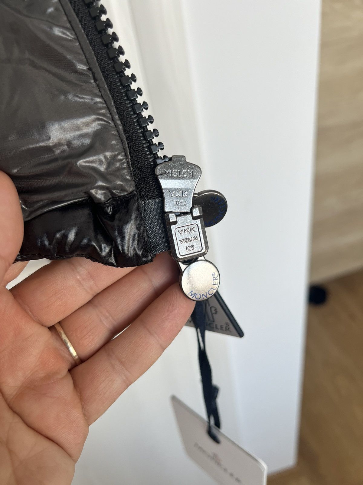 Moncler Maya Giubbotto size 3 Size US L / EU 52-54 / 3 - 14 Thumbnail