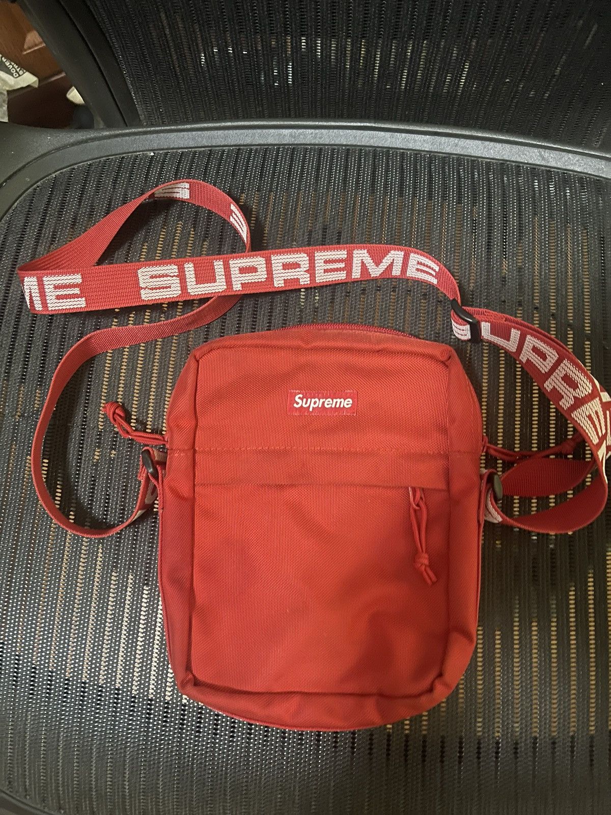 Supreme ss18 18ss 3m shoulder bag red 