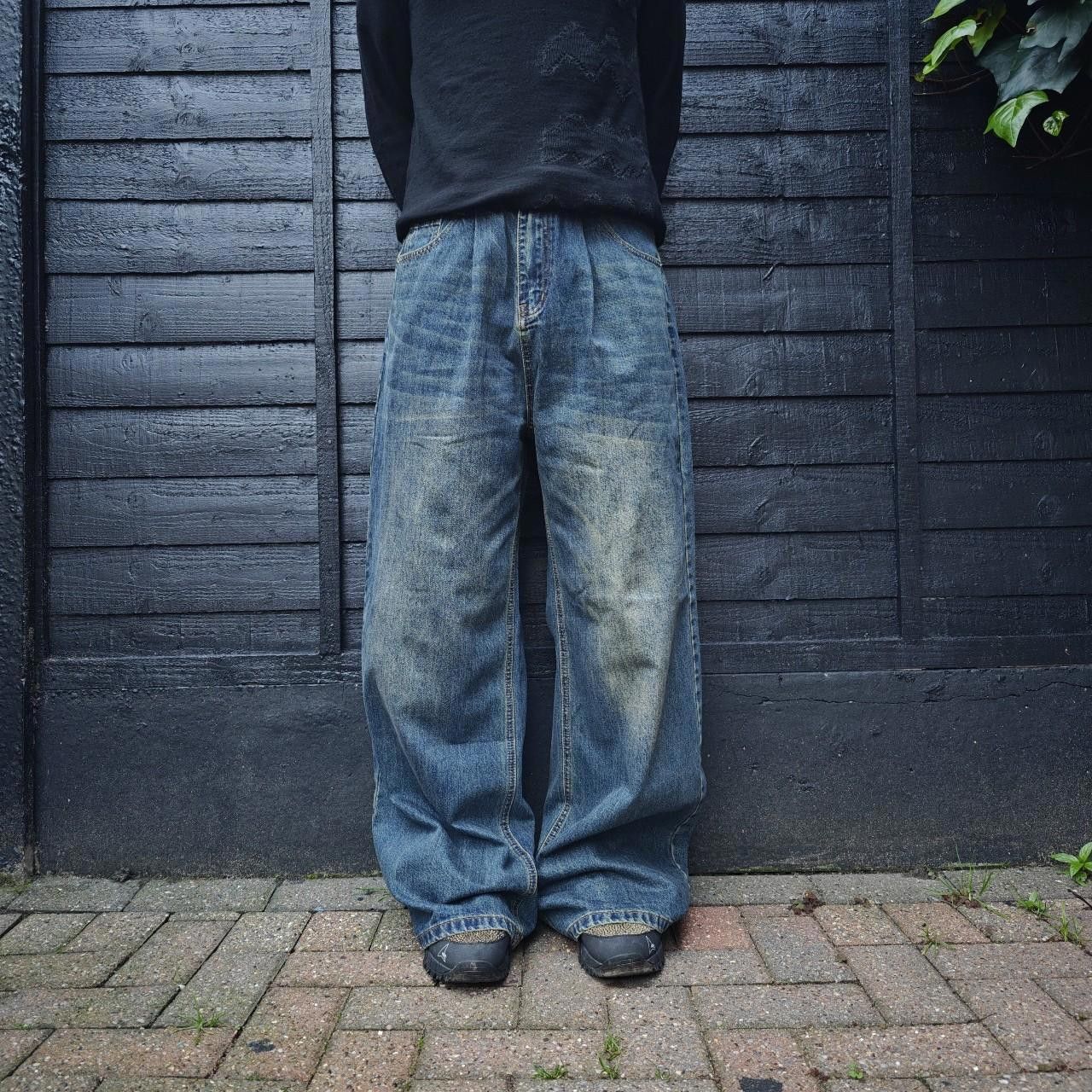 値下げ⭕️eternal love painted baggy denim 32
