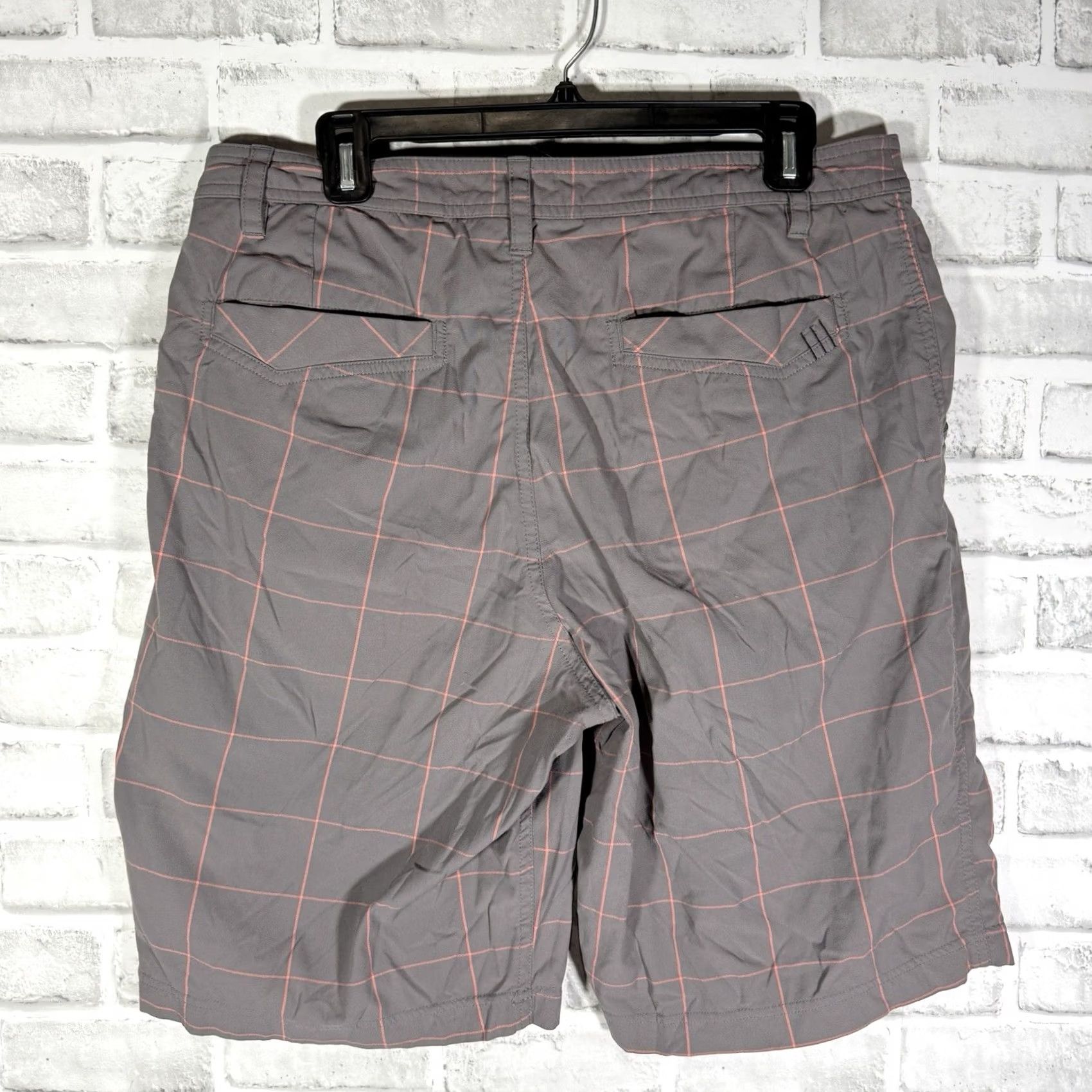 Lululemon Lululemon Athletic Plaid Shorts Mens Size 34 Size US 34 / EU 50 - 5 Thumbnail