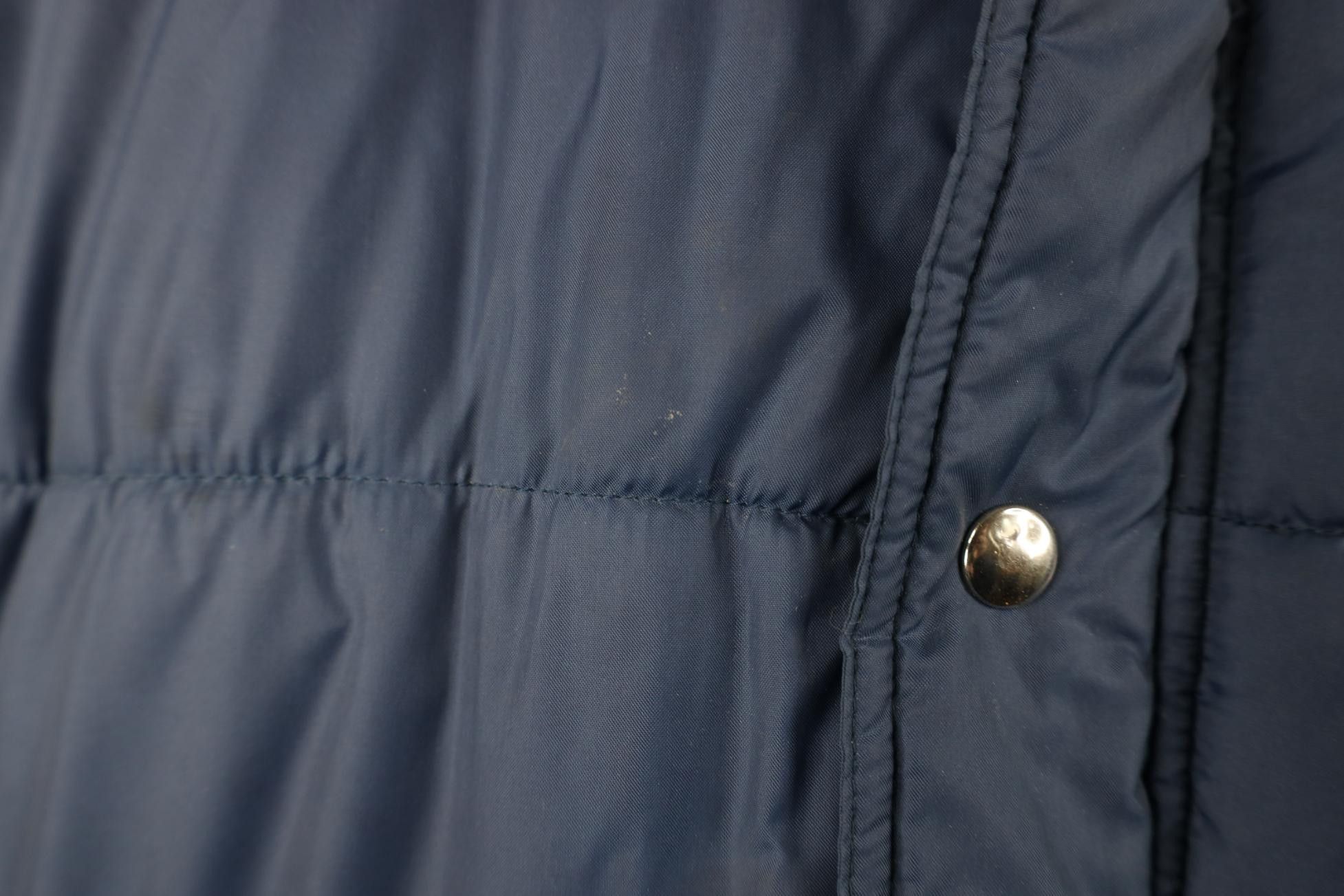 Vintage Vintage 70s Streetwear Puffer Chore Barn Jacket Navy Blue Size US L / EU 52-54 / 3 - 5 Thumbnail