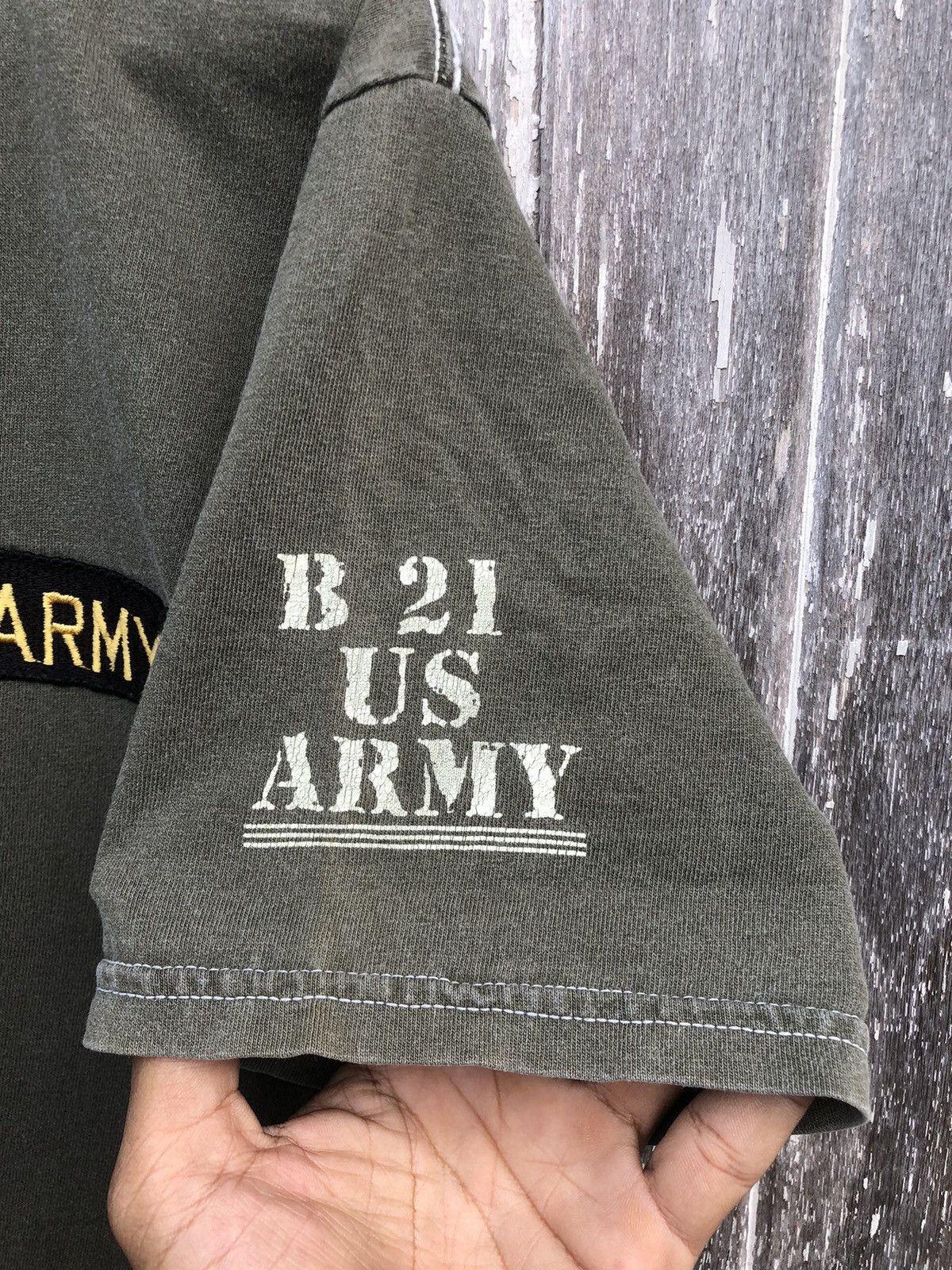 Vintage Vintage 90s Sunfaded Tultex US Army Tshirts Size US M / EU 48-50 / 2 - 6 Thumbnail