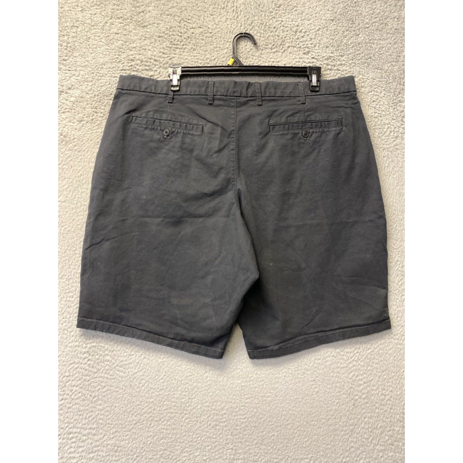 Gap VINTAGE Gap Chino Shorts Men Size 40 Black Casual Flat Front Cotton All Season Size US 40 / EU 56 - 7 Thumbnail