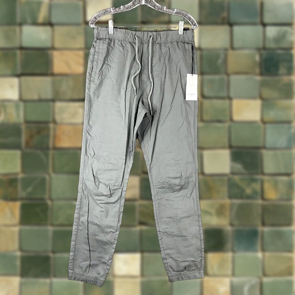 Vintage VINTAGE Goodfellow Jogger Pants Men’s Small Gray Pants Activewear 2020s Men Size US 29 - 1 Thumbnail