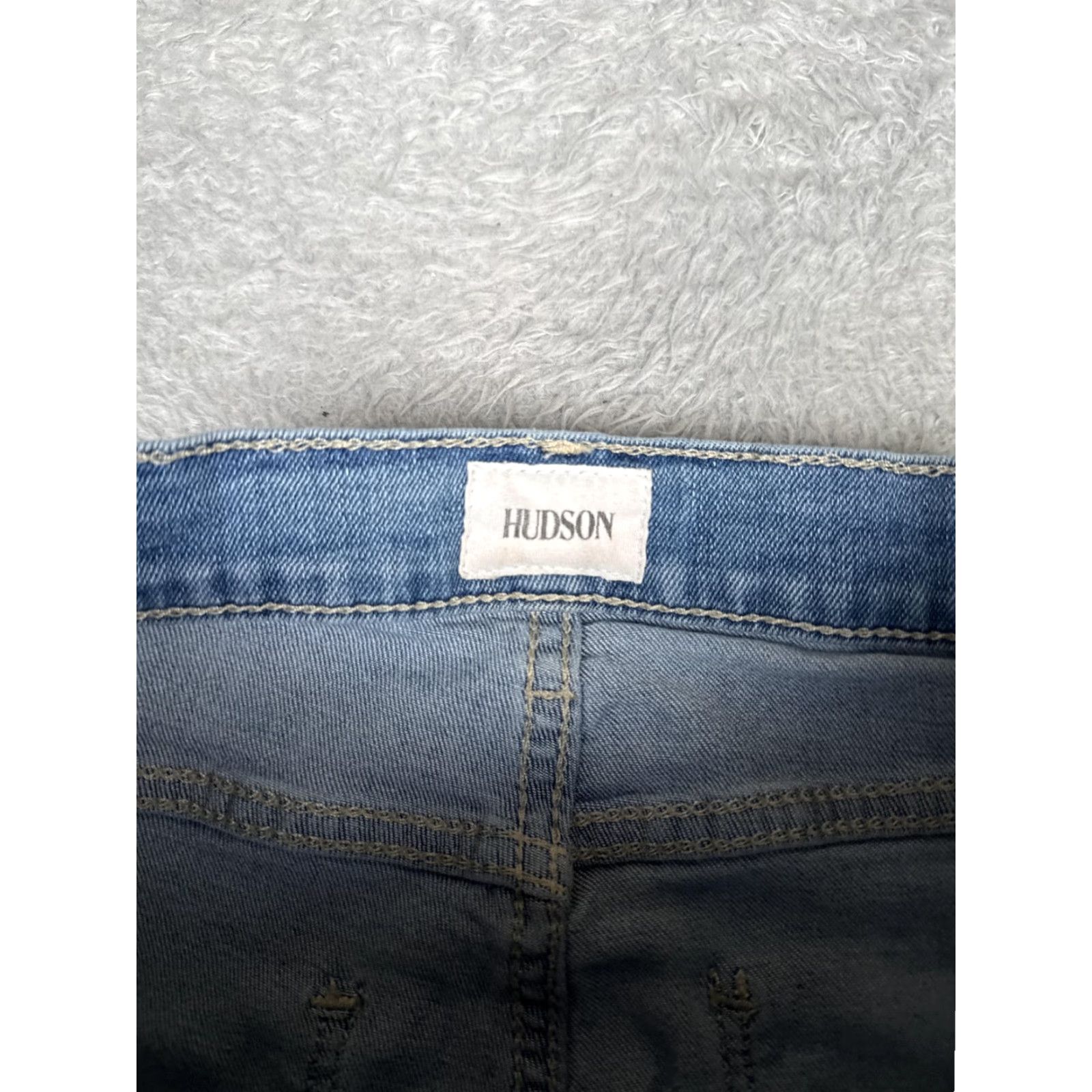 Hudson Hudson Noa Straight Jeans Womens 24 Blue Med Wash Mid Rise Distressed Crop 24x26 Size 42" / US 20 - 6 Thumbnail