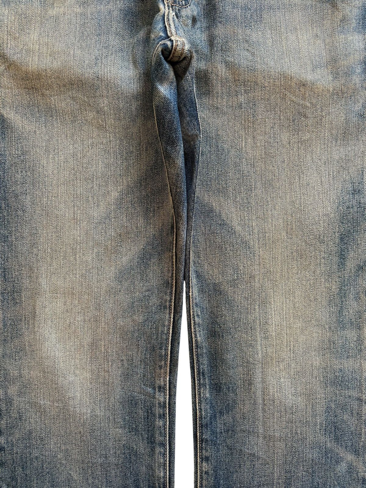 Uniqlo Vintage Uniqlo Rusty Mud Wash Loose Blue Jeans Size US 31 - 5 Thumbnail