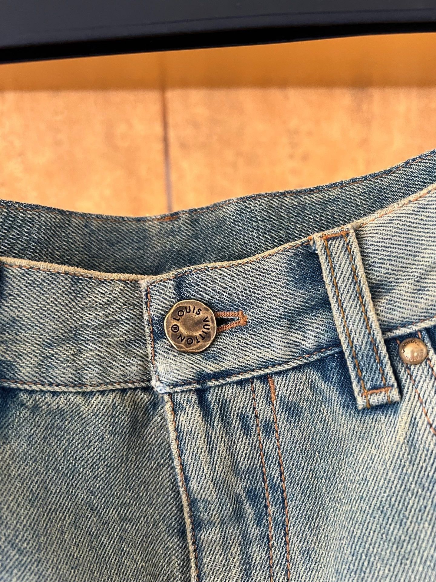 Louis Vuitton Louis Vuitton Green Flocked Logo Jeans Size US 33 - 5 Thumbnail