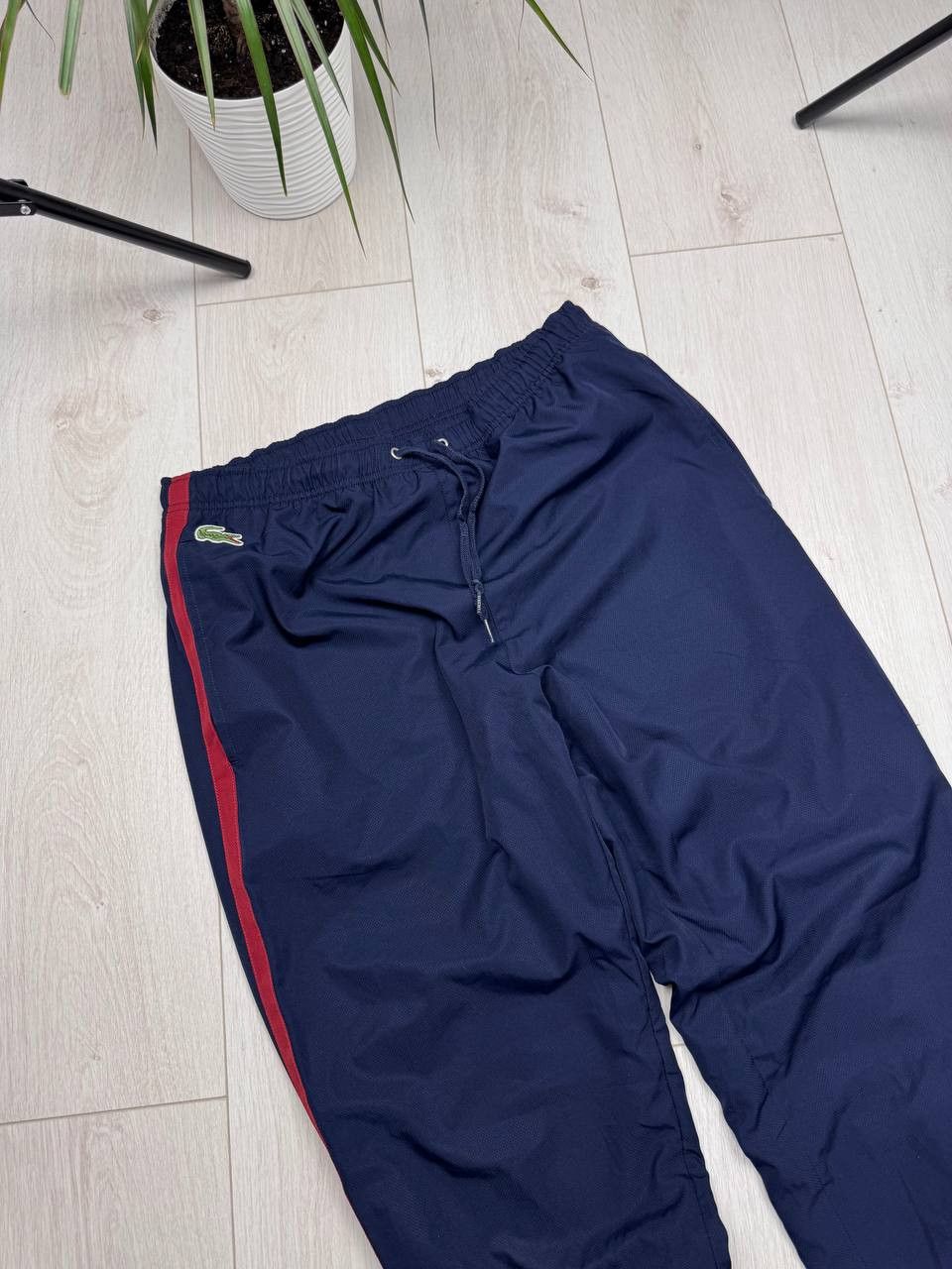 Lacoste Vintage Lacoste Nylon Track Pants Sportswear Size M Size US 30 / EU 46 - 2 Thumbnail