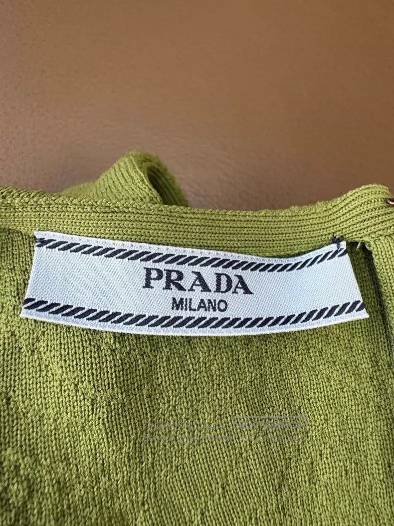 Prada Prada Green show triangle mark knitted vest Size XS / US 0-2 / IT 36-38 - 4 Thumbnail