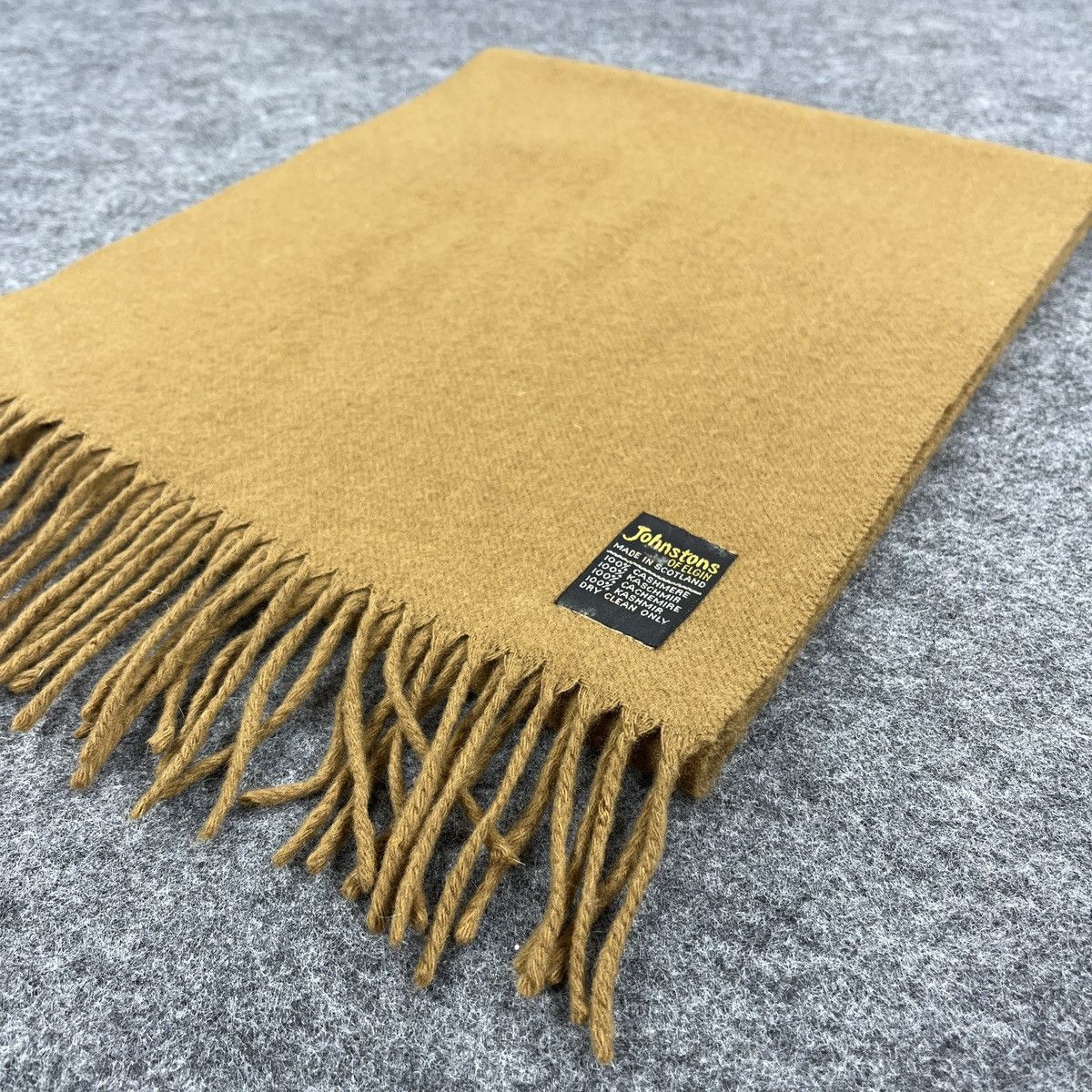 Johnstons Of Elgin × Vintage Johnstons Of Elgin Scarf / Muffler / Neckwear T1017 Size ONE SIZE - 4 Thumbnail
