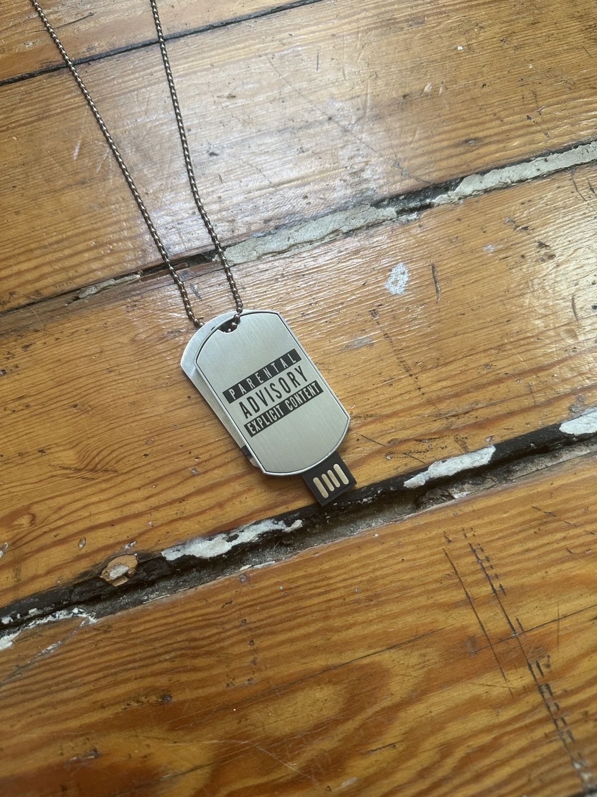 アクセサリー IAM Dog Tags Yubikey Playboi Carti 新品IAM Dog Tags Yubikey Playboi Carti - メルカリ