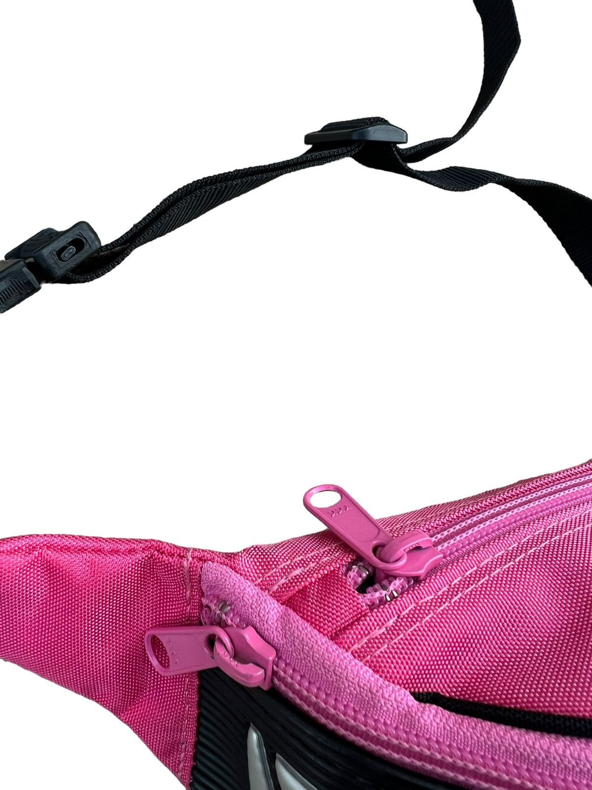 Vintage Vintage 90s Yamaha Japan Pink Waist Bag Size ONE SIZE - 14 Thumbnail