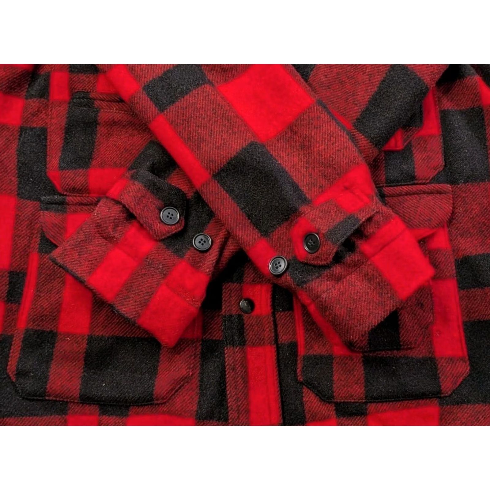 Vintage VINTAGE Black Bear Wool Jacket Red Medium Mens USA Classic Outdoor USA Filson Black Bear Seattle Cruiser Mackinaw Button Bomber Size US M / EU 48-50 / 2 - 3 Thumbnail