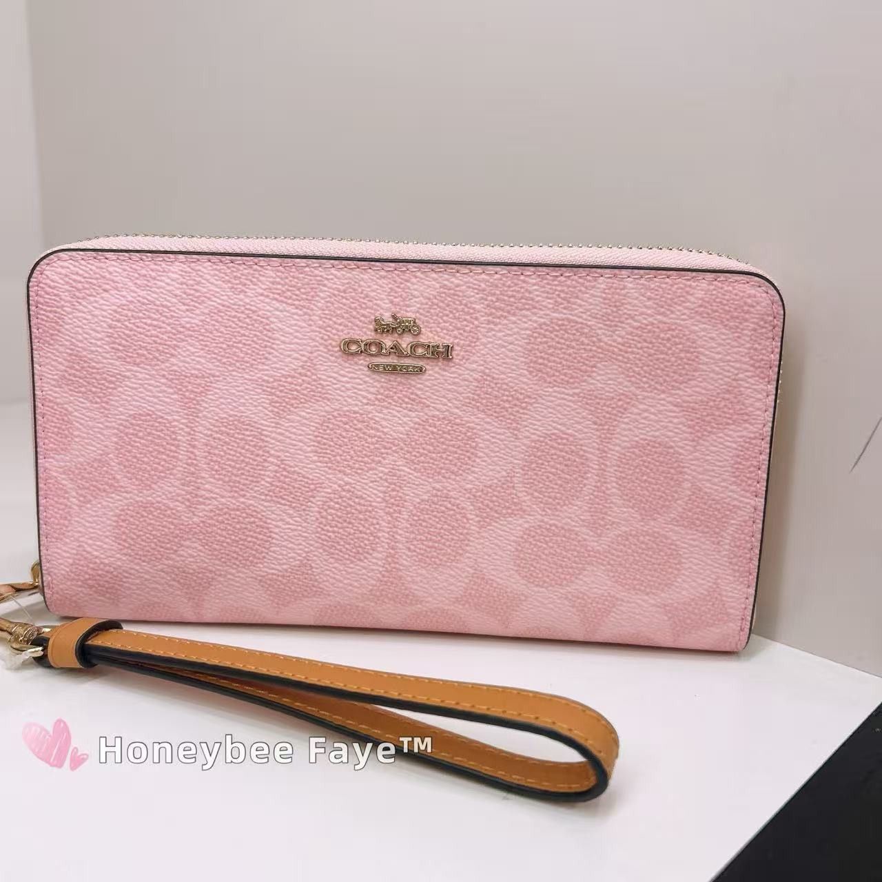 Coach Long Zip Around Wallet In Signature Canvas CEC20 Size ONE SIZE - 1 Thumbnail
