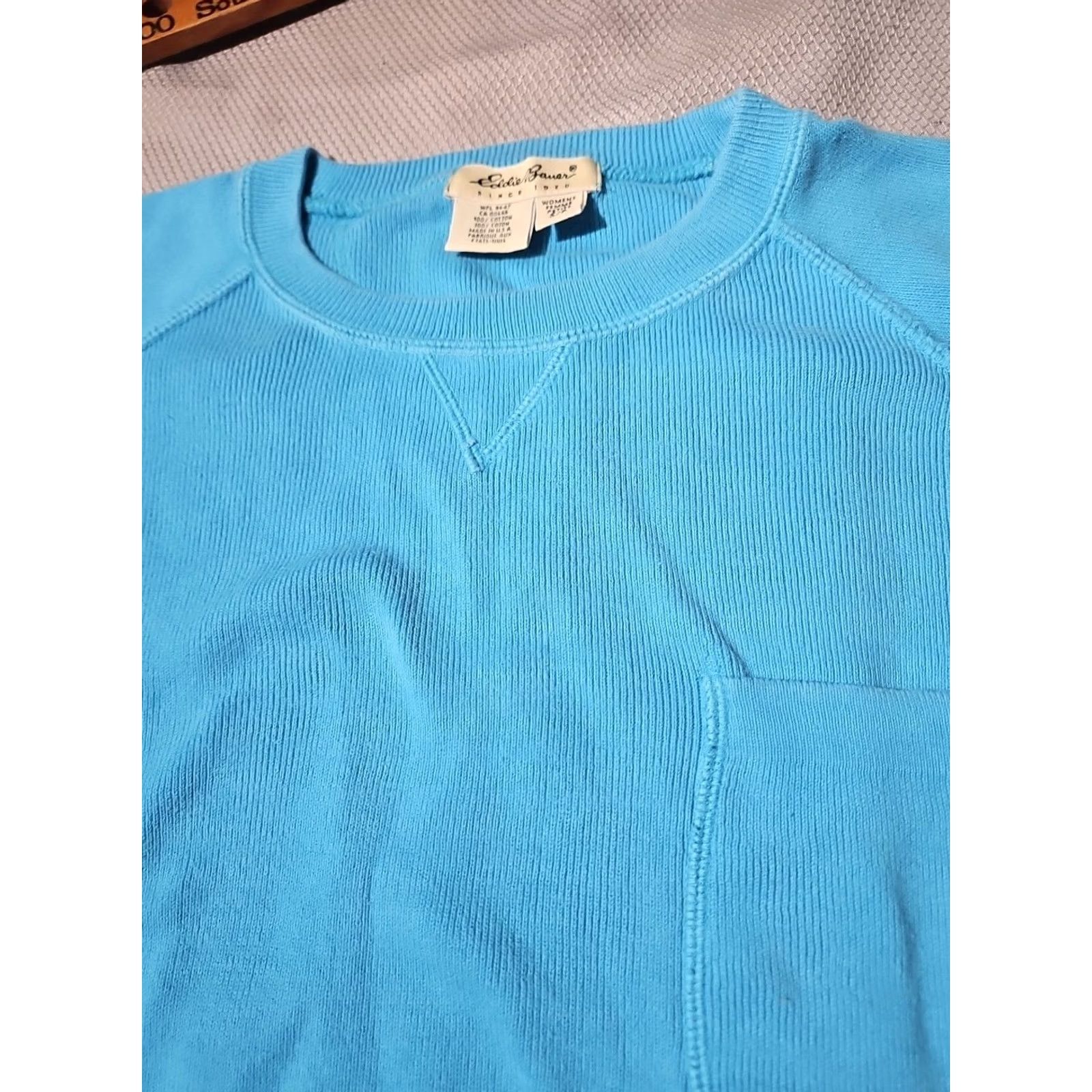 Eddie Bauer VINTAGE Eddie Bauer Sweater Womens Small Blue Ribbed Crewneck Pocket USA Made Shirt Womens Small Blue Ribbed Crewneck Pocket USA Made Size S / US 4 / IT 40 - 6 Thumbnail