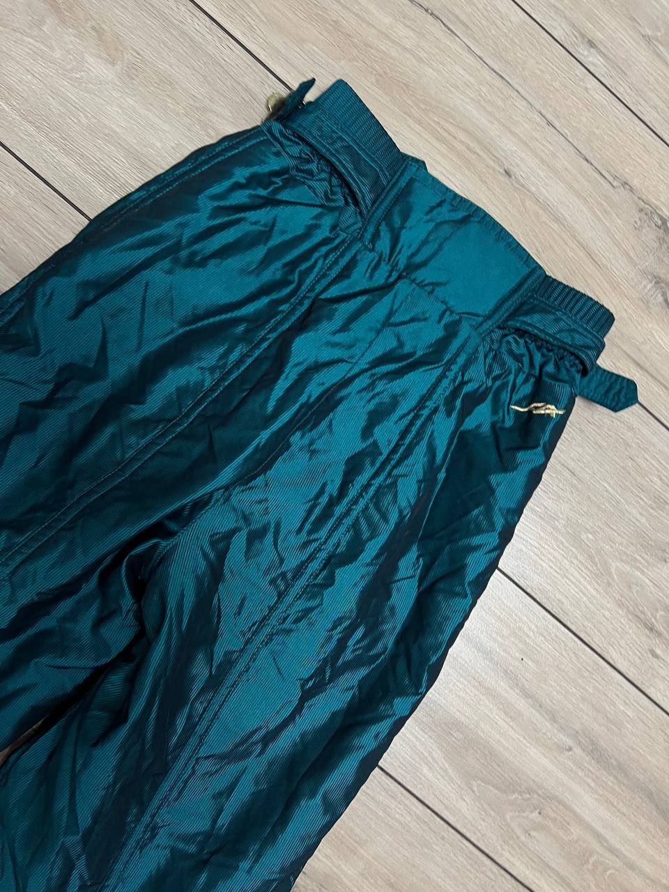 Descente Descente Vintage 2 Piece Ski Suit Jacket US 10 Pants US 8 Size L / US 10 / IT 46 - 21 Thumbnail