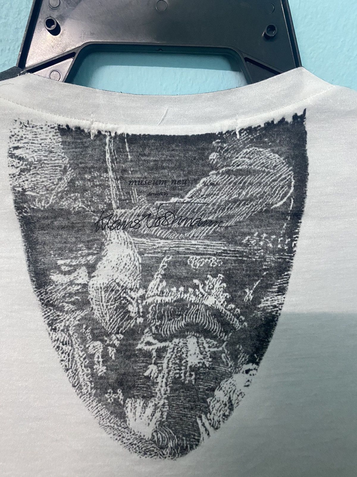 Japanese Brand 💥VERY RARE💥MUSEUM NEU❌JIMI HENDRIX❌KLAUS VOORMANN V-NECK TEE Size US M / EU 48-50 / 2 - 8 Thumbnail
