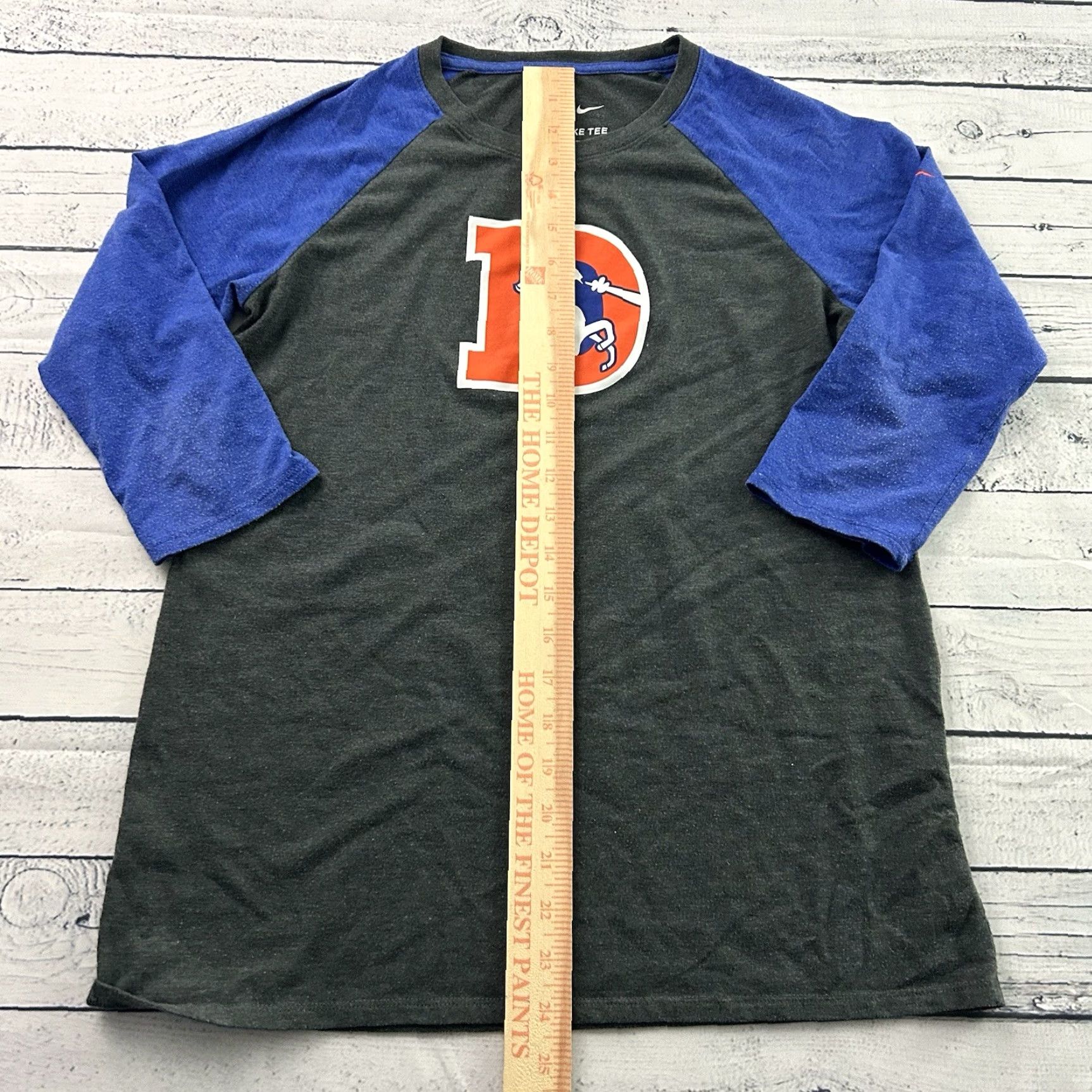 Nike Nike Athletic T-Shirt Denver Broncos 3/4 Sleeve Women’s Medium Gray Blue Shirt Womens Nike T-Shirt Broncos 90s? Size M / US 6-8 / IT 42-44 - 3 Thumbnail